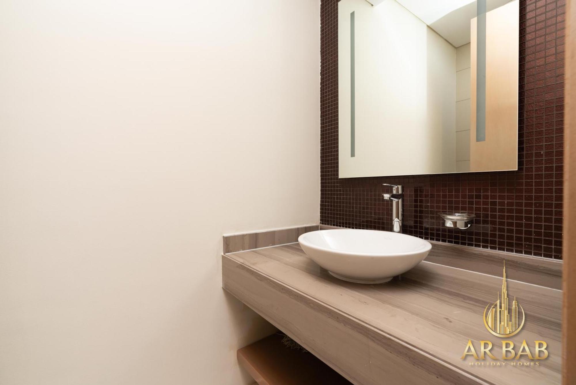 Apartment Damac Paramount *
