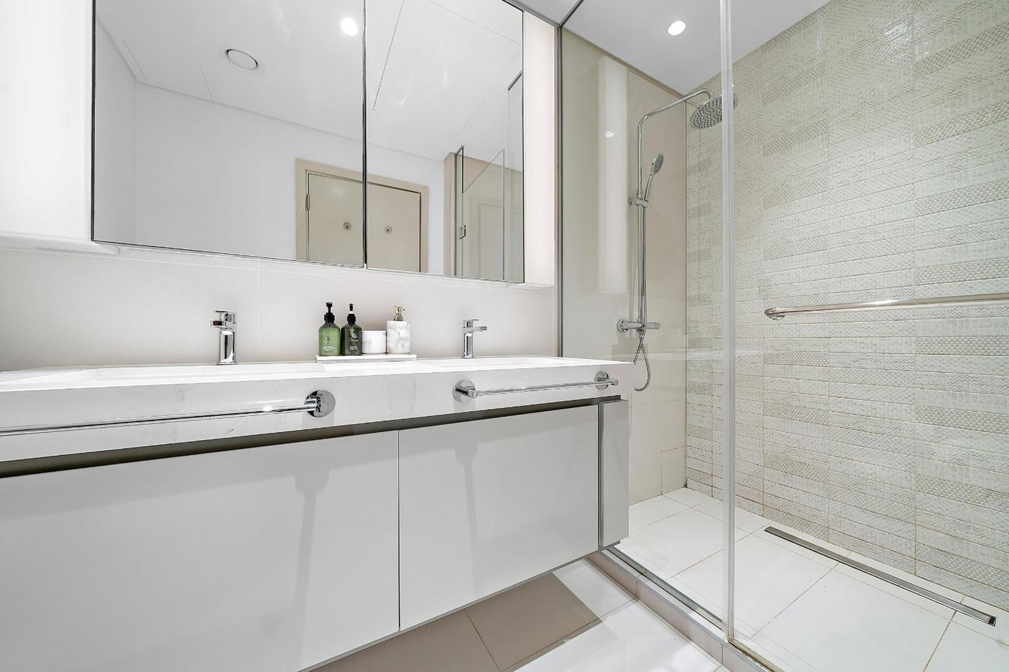 Apartment Vayk - Stunning 2 Bd In Emaar Beachfront With Beach Access Dubai