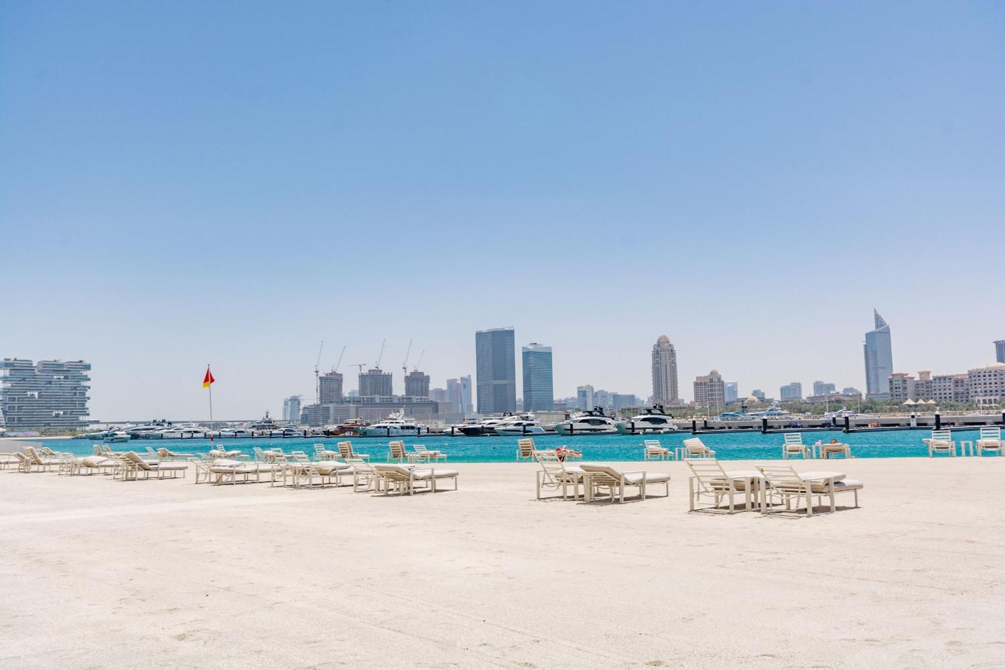 Vayk - Stunning 2 Bd In Emaar Beachfront With Beach Access Apartment