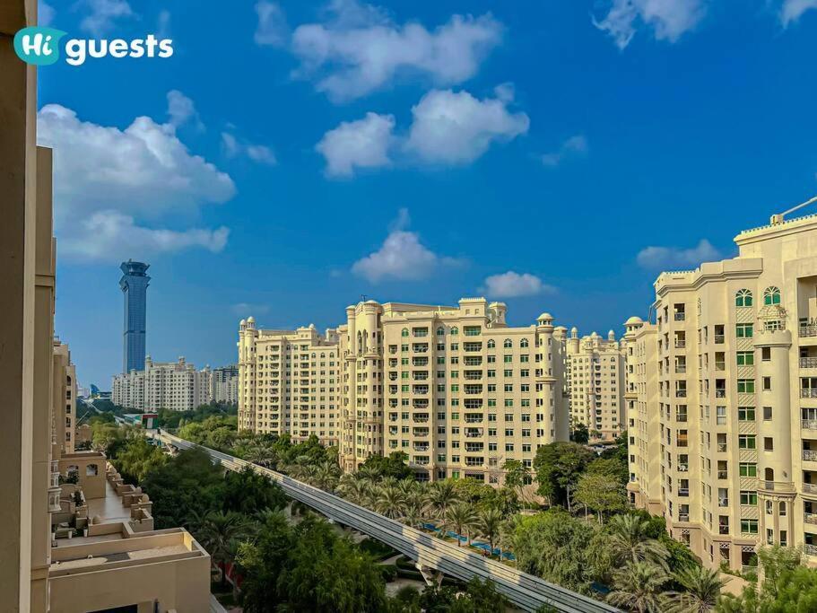 Higuests - Luxurious 2br Haven In Iconic Palm Jumeirah *