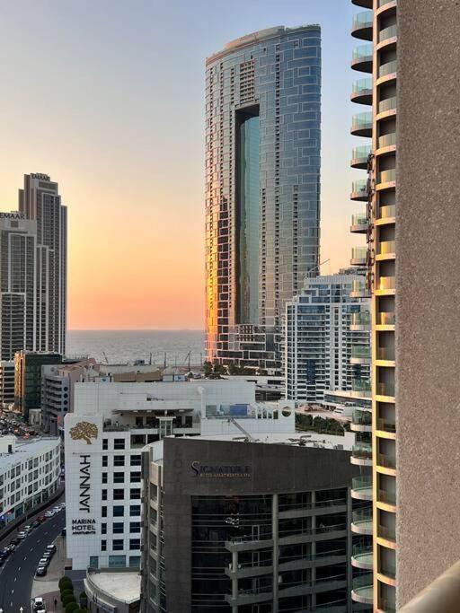 Apartment Spacious In The Heart Of Marina W Seaview