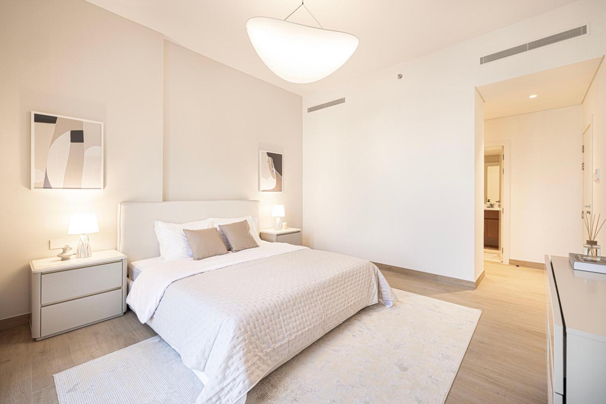 2br La Rive B2 Next To La Dubai