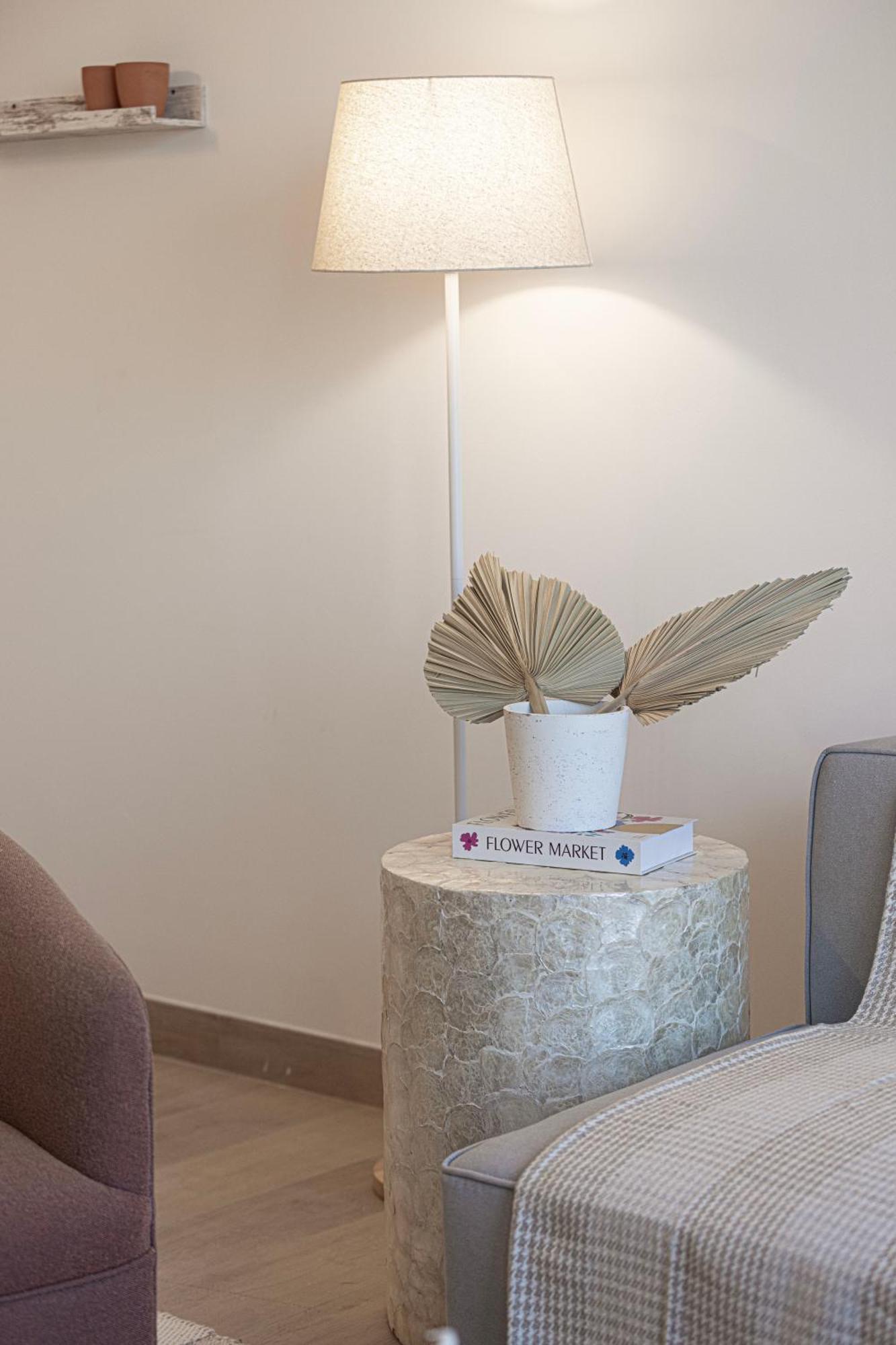 Apartment 2br La Rive B2 Next To La *