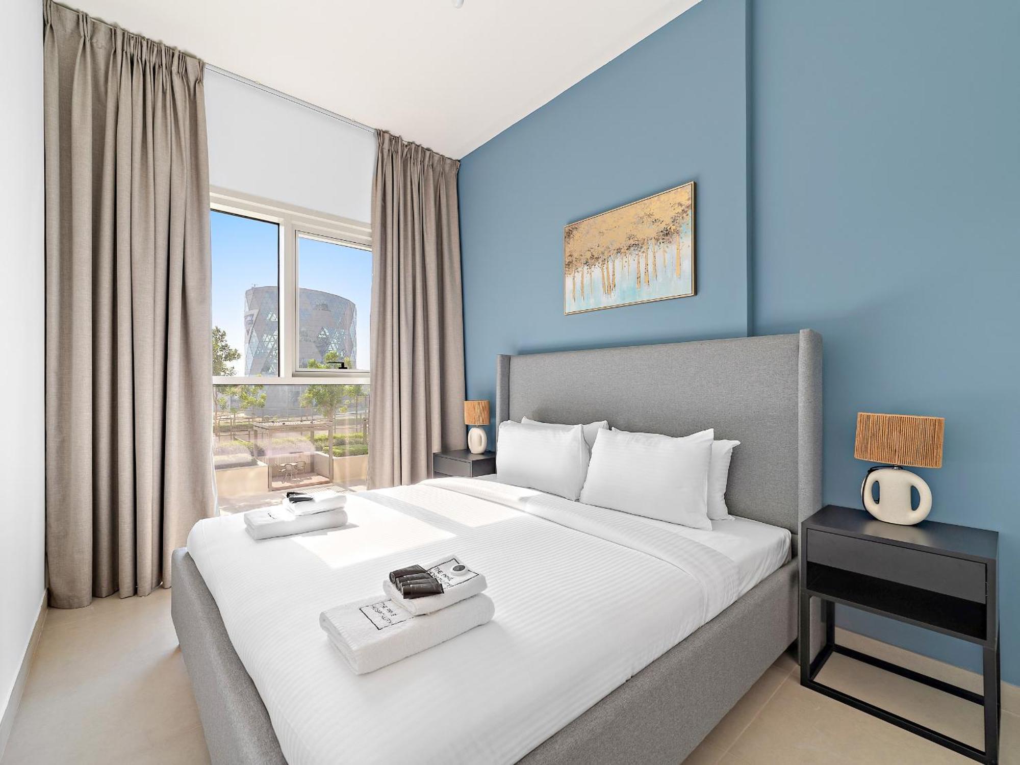 Brand New Modern 2bdr In Collective -dubai Hills * Dubai