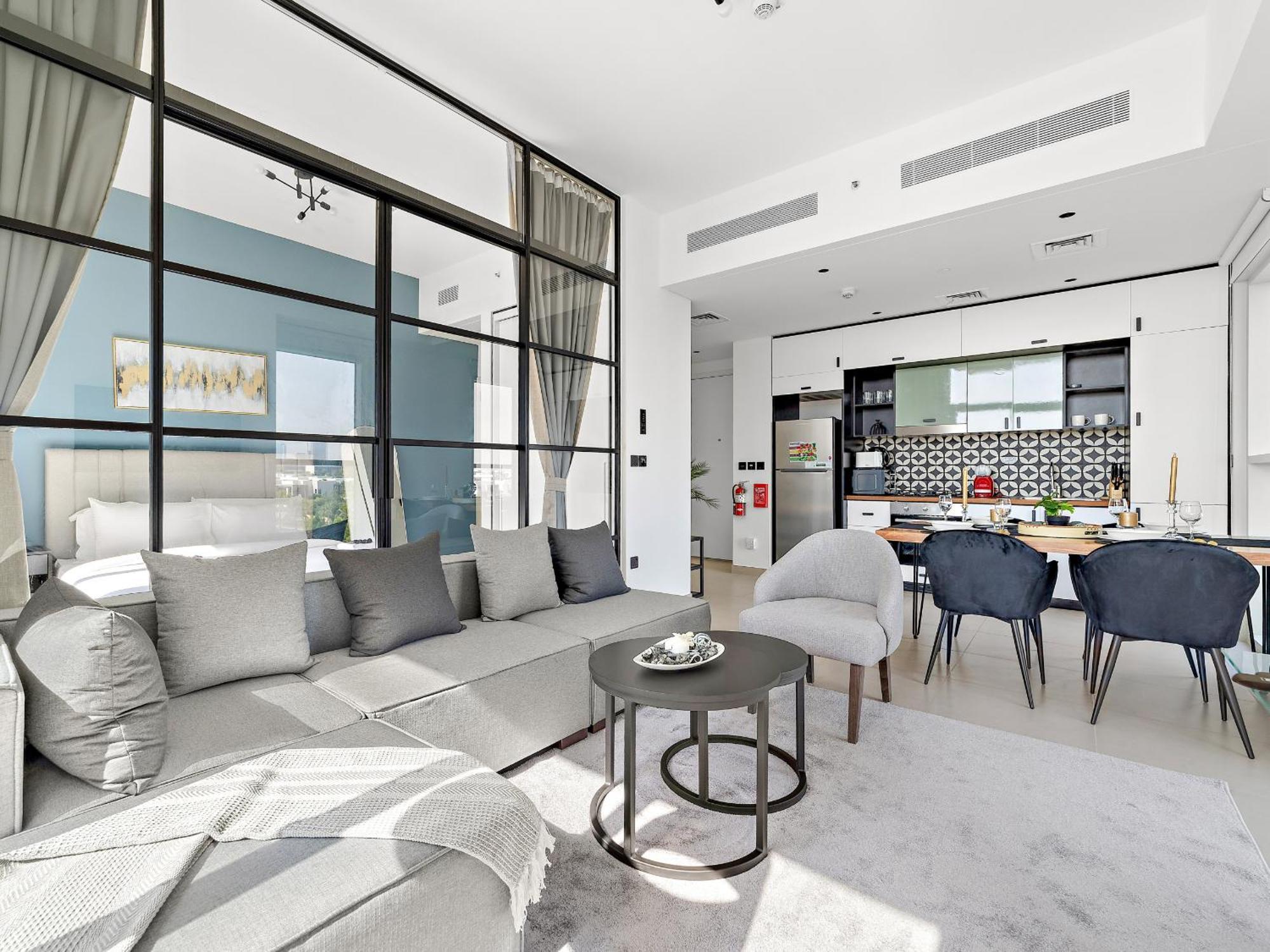 Apartment Brand New Modern 2bdr In Collective -dubai Hills Dubai