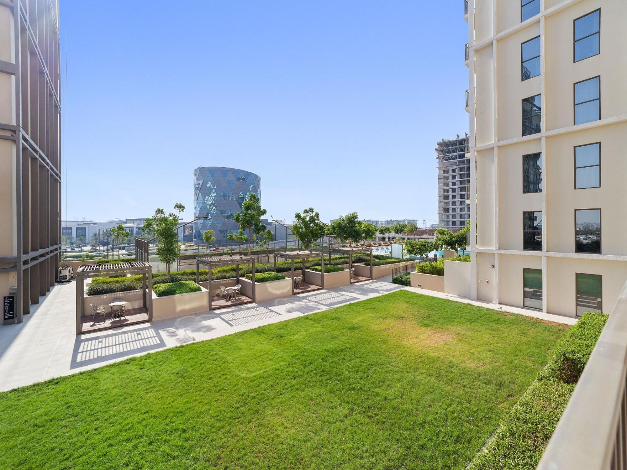 Brand New Modern 2bdr In Collective -dubai Hills Apartment