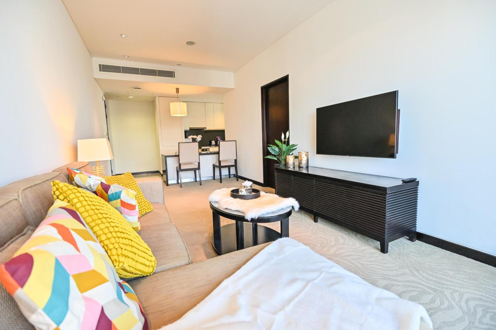 Luxury At Jw Marriott - Marina View