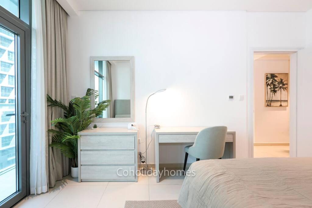 Apartment 1 Bedroom Rooftop Infinity Pool & Padel Court *