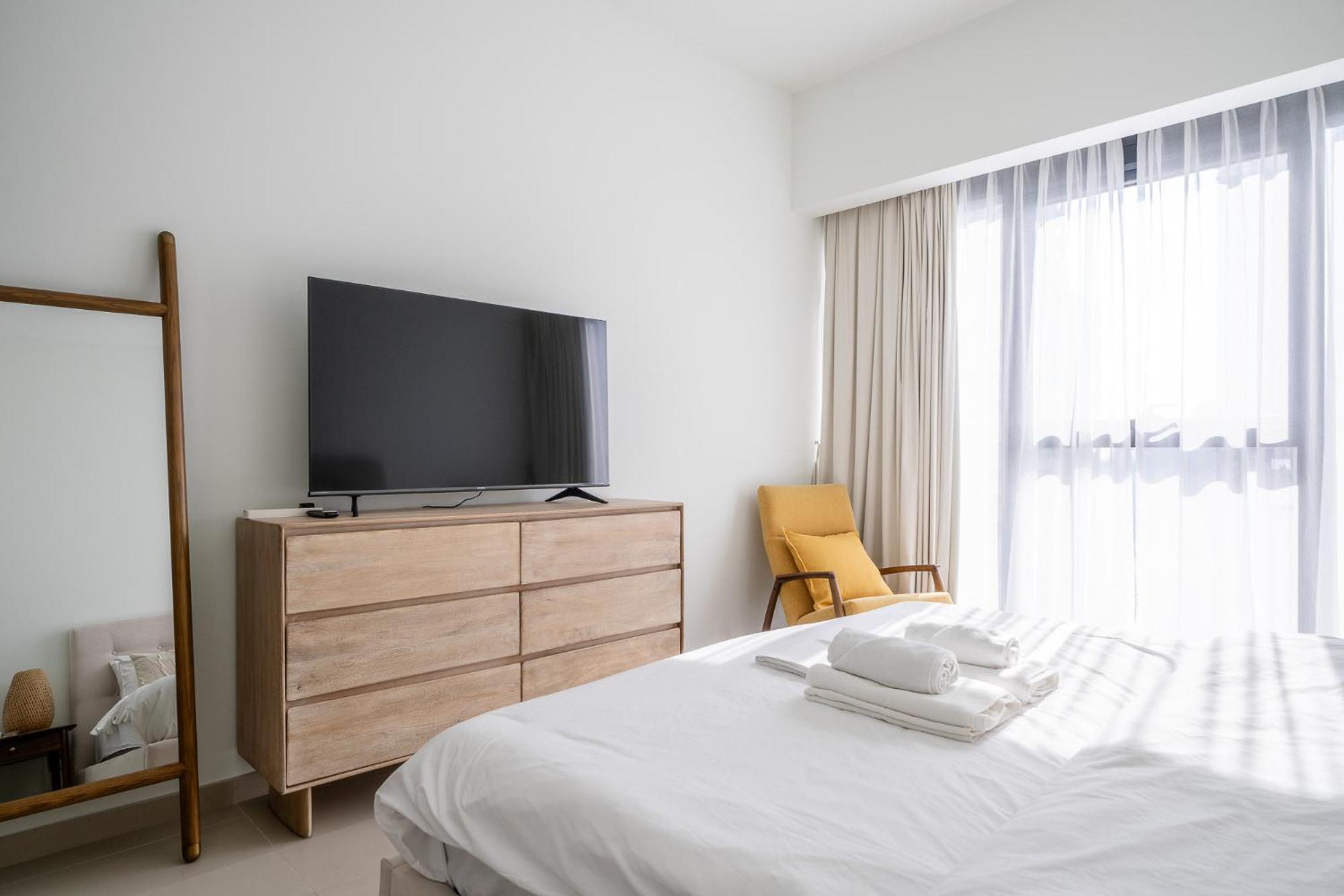 Act Towers 2 Bedrooms Apartment