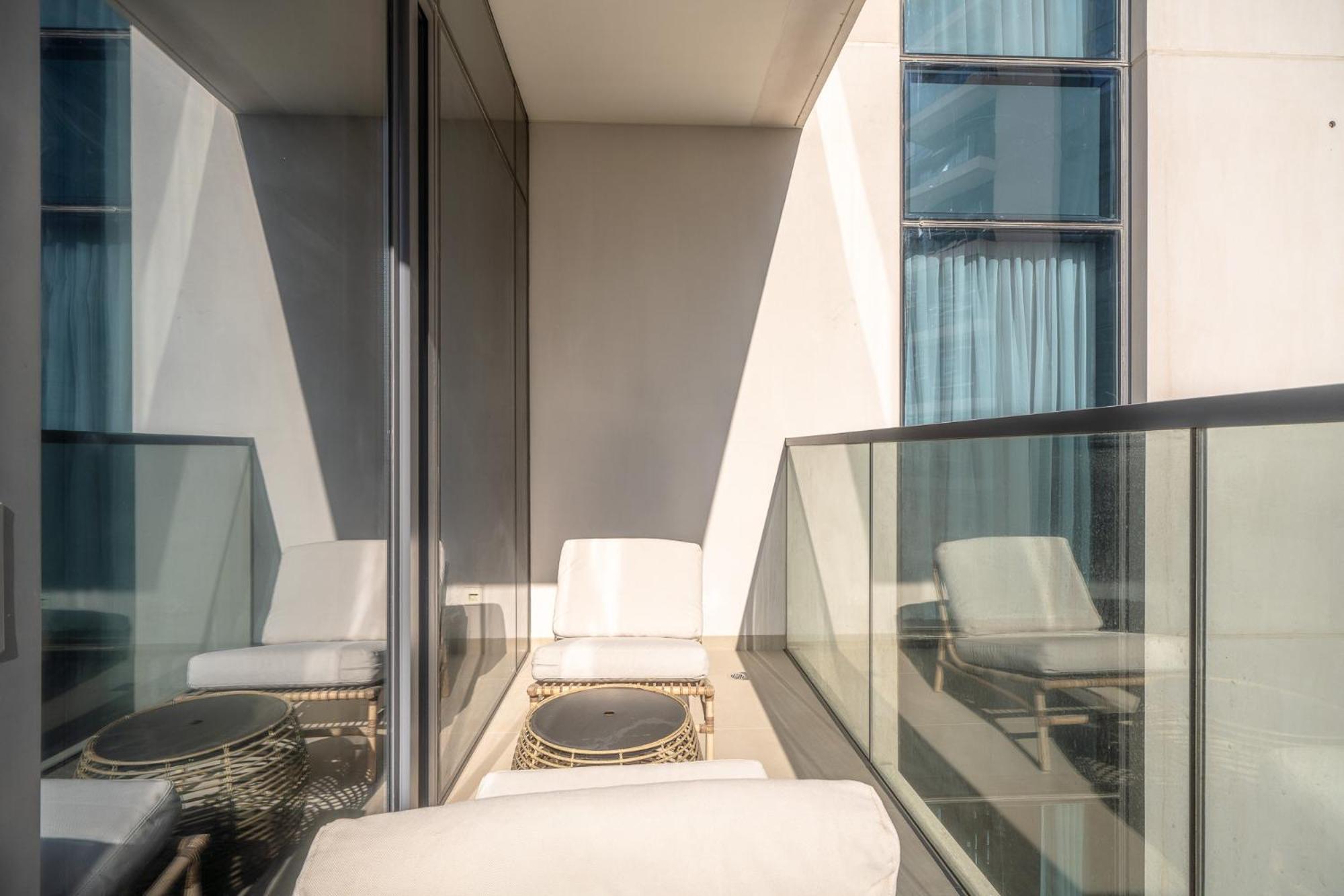 Act Towers 2 Bedrooms Apartment *