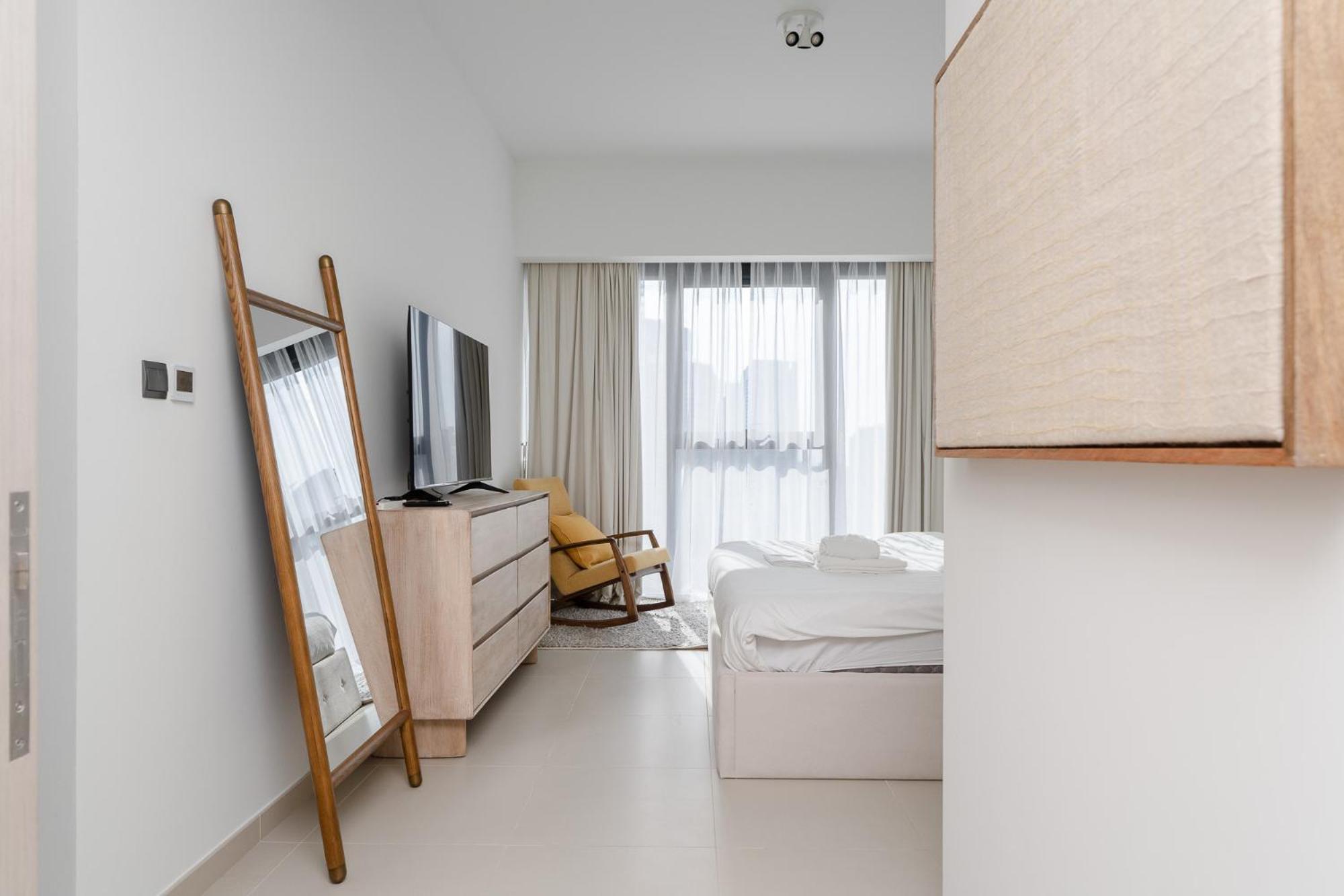 Apartment Act Towers 2 Bedrooms *