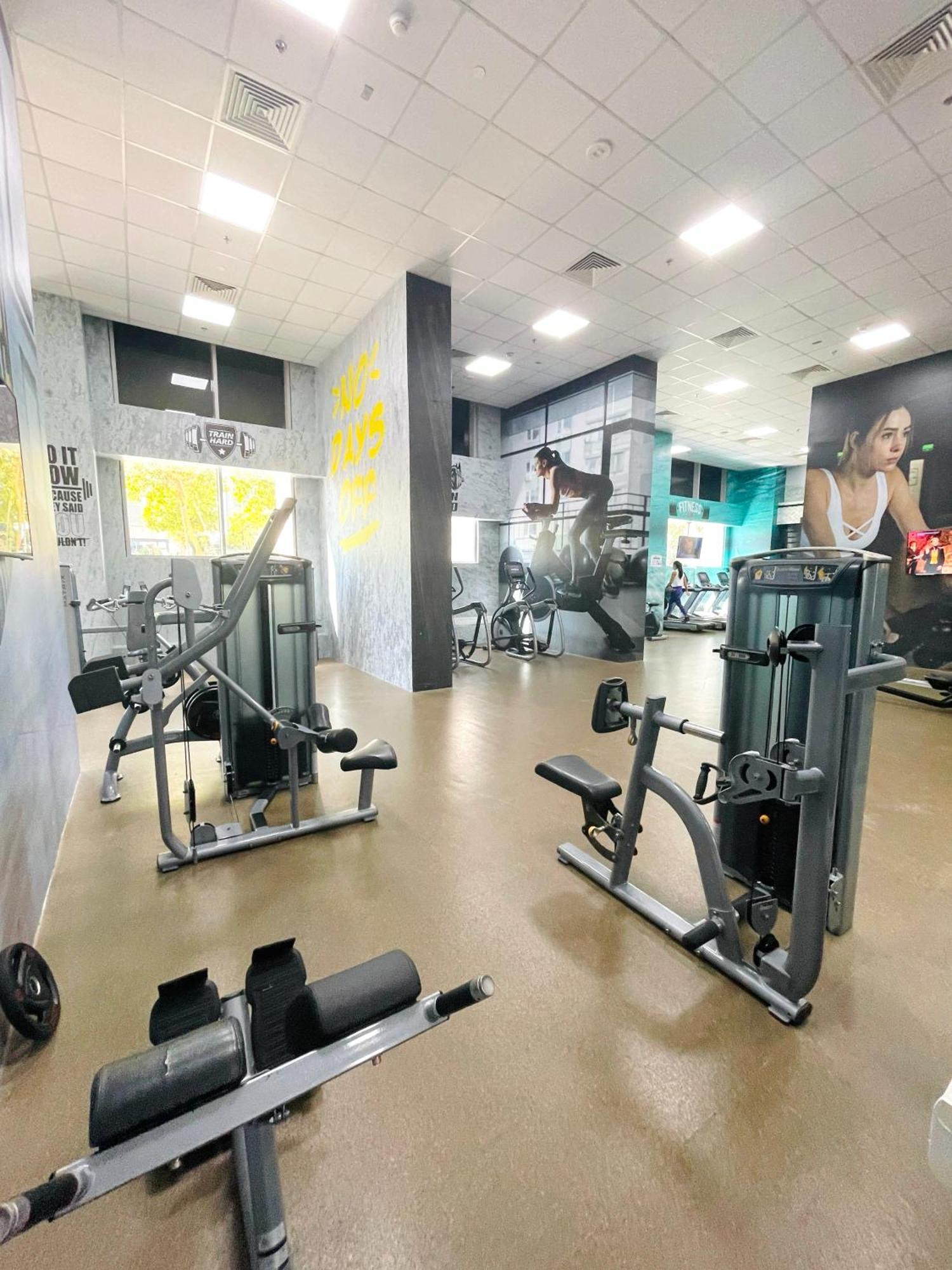 Elegant & Spacious 2-br In Al Habtoor - Noora * Dubai