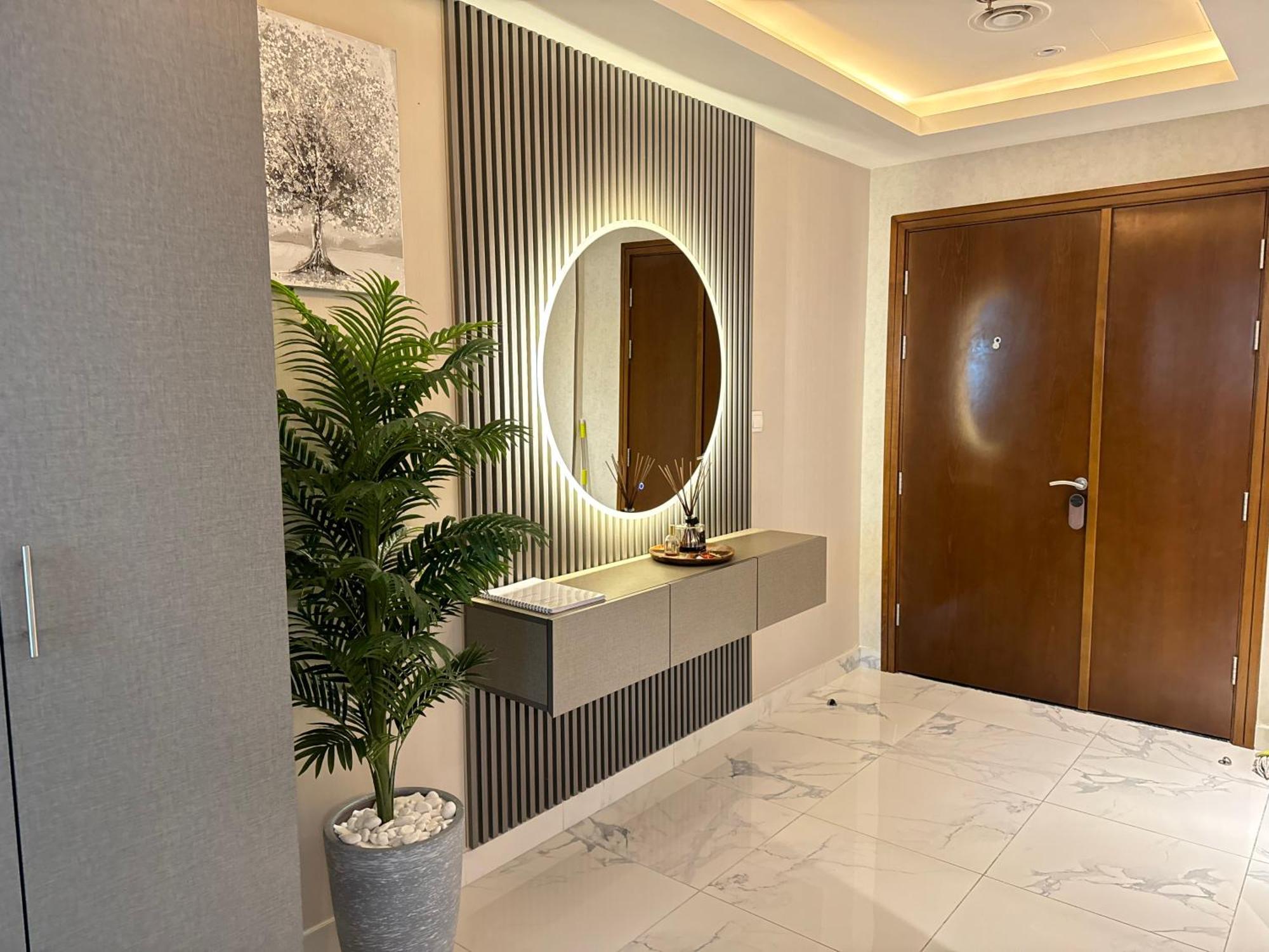 Apartment Elegant & Spacious 2-br In Al Habtoor - Noora Dubai
