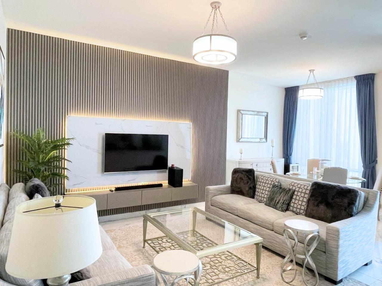 Elegant & Spacious 2-br In Al Habtoor - Noora Apartment