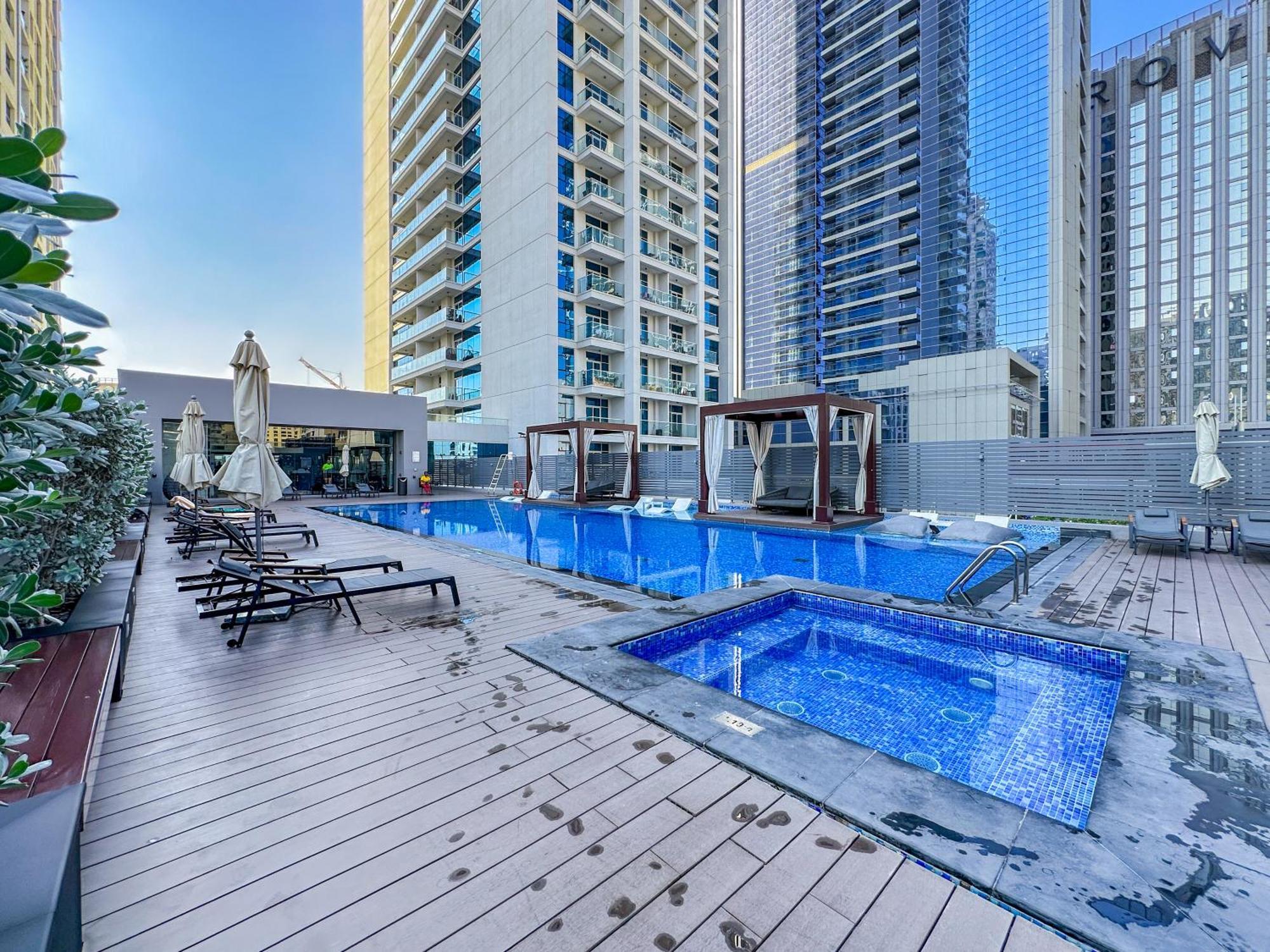 Super Luxury Flat Desing With Sea, Marina And Pool View Apartment *