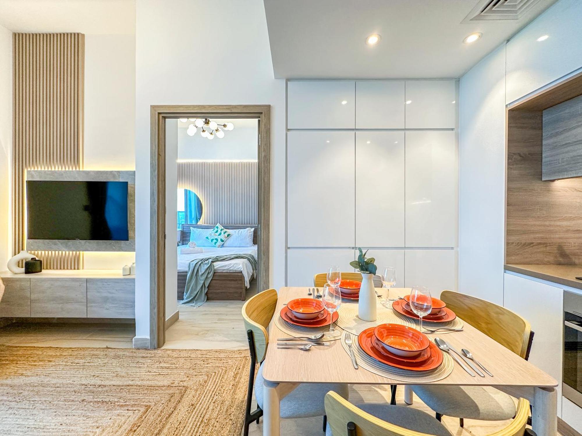 Apartment Super Luxury Flat Desing With Sea, Marina And Pool View
