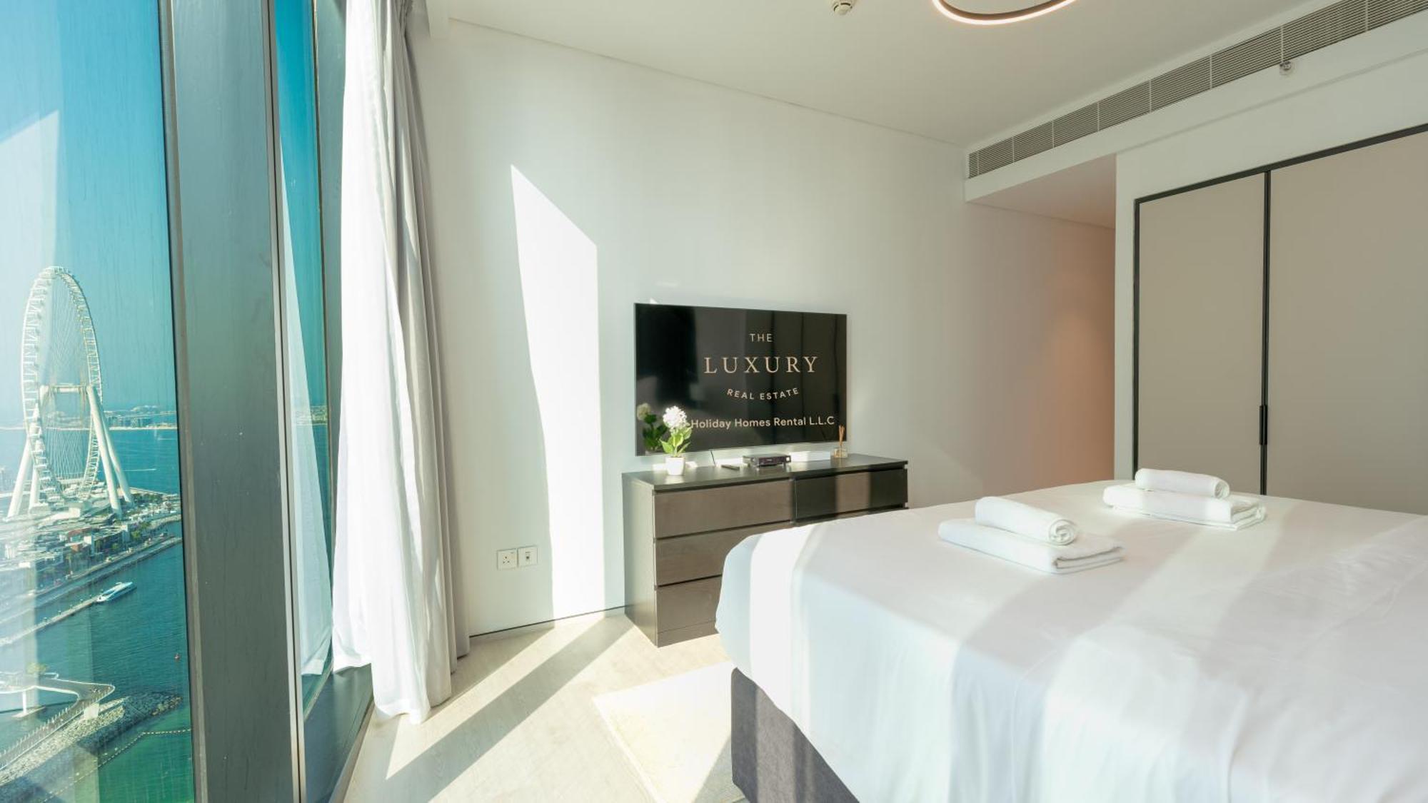 Apartment The Address Beach Jbr - 3br Beachfront With Ain View By Tlre