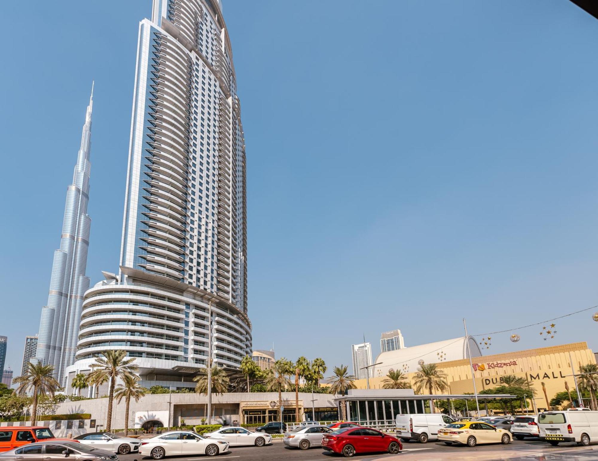 Elegant 2br In Yansoon 3 With Burj Khalifa Views Apartment