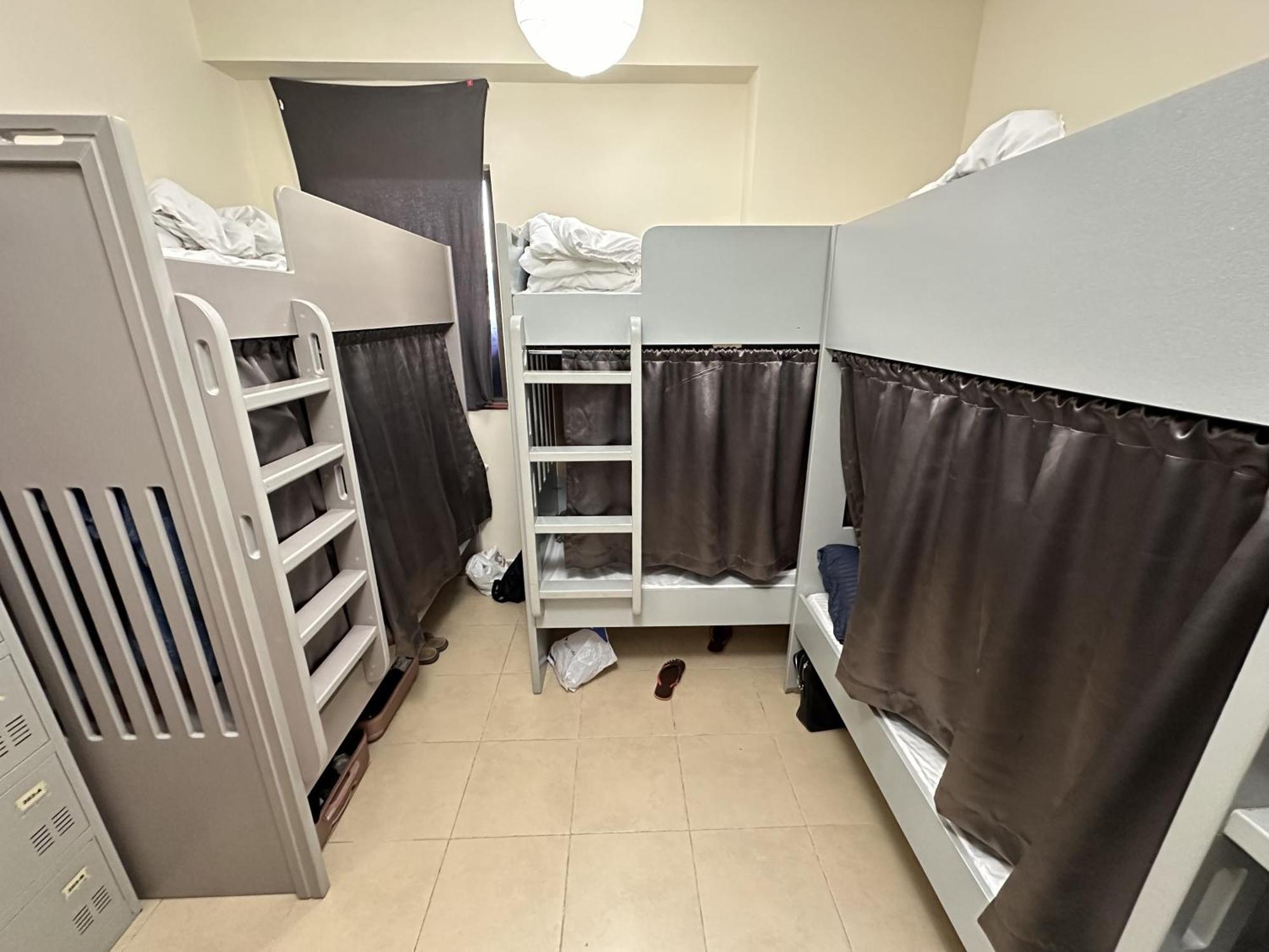 Capsule hotel Sea Breeze Jbr Dubai