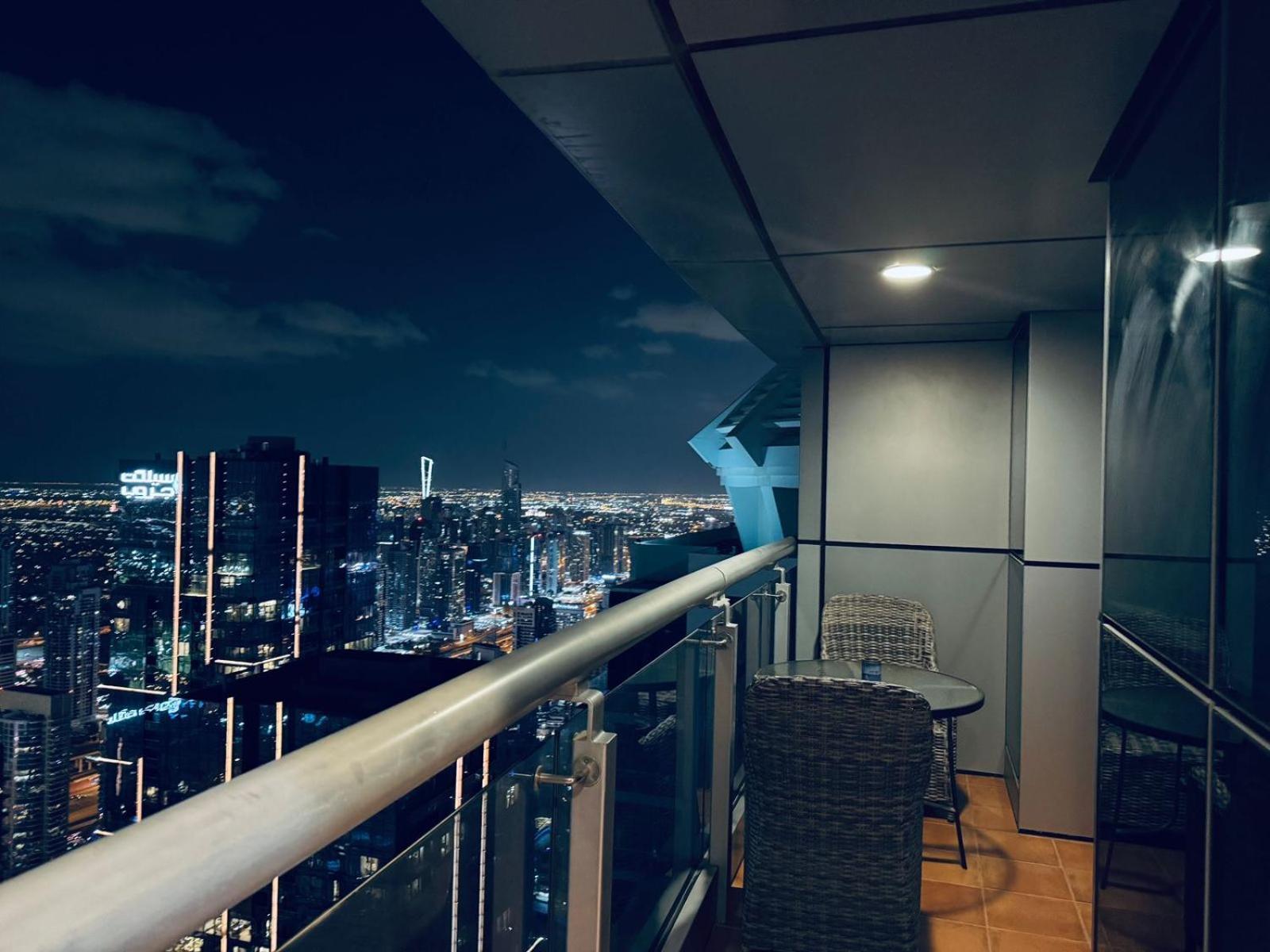 Skynest Homes Princess Tower 68th Floor 1 Bedroom