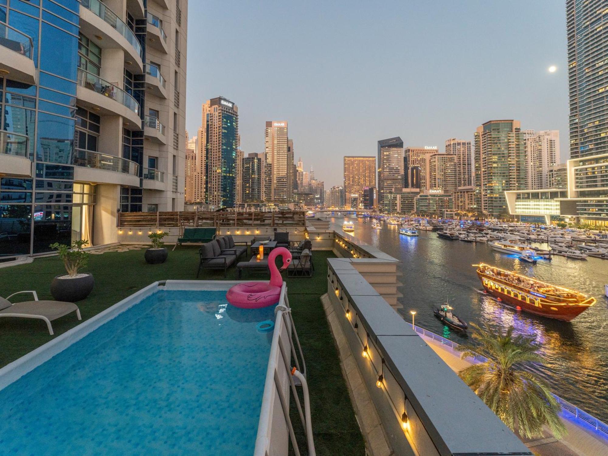 Holiday home With Private Pool & Huge Terrace Overlooking The Marina