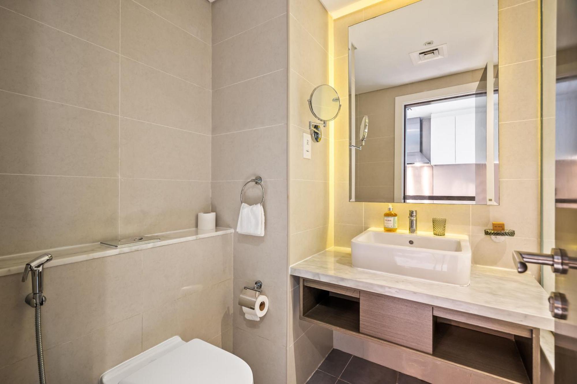 Apartment Stylish Business Bay With Canal View Dubai