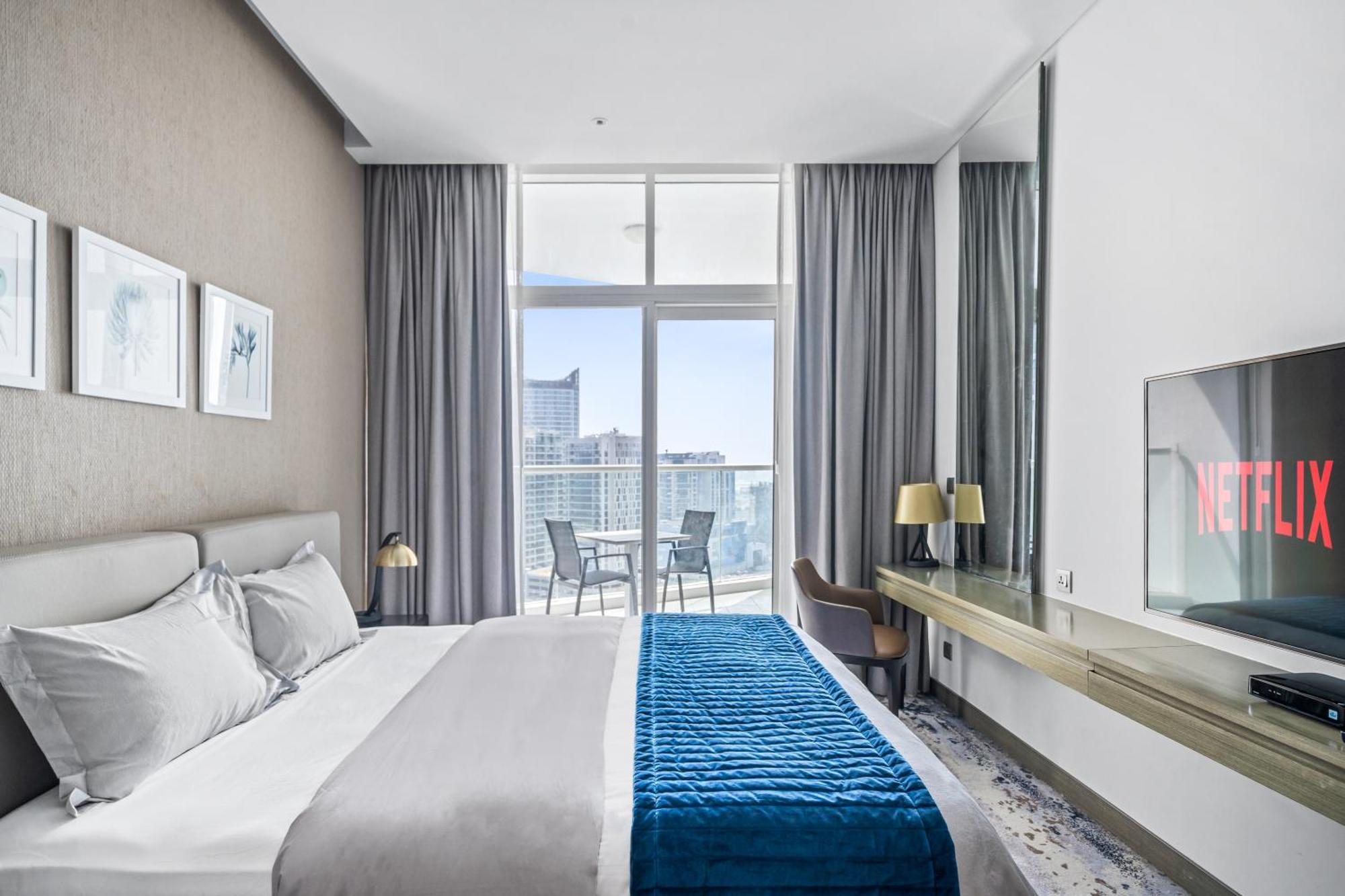 Apartment Stylish Business Bay With Canal View *