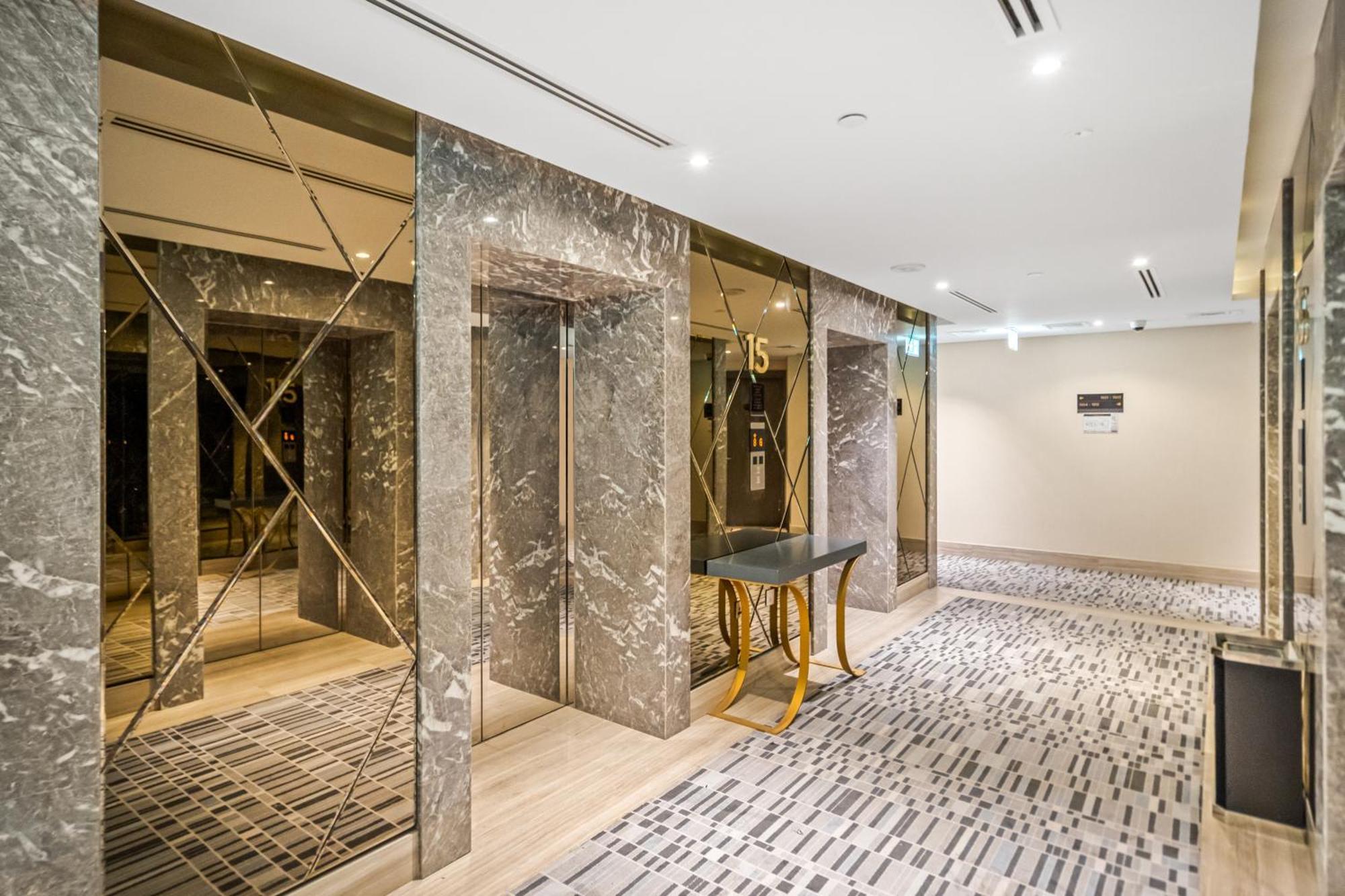 Stylish Business Bay With Canal View Dubai