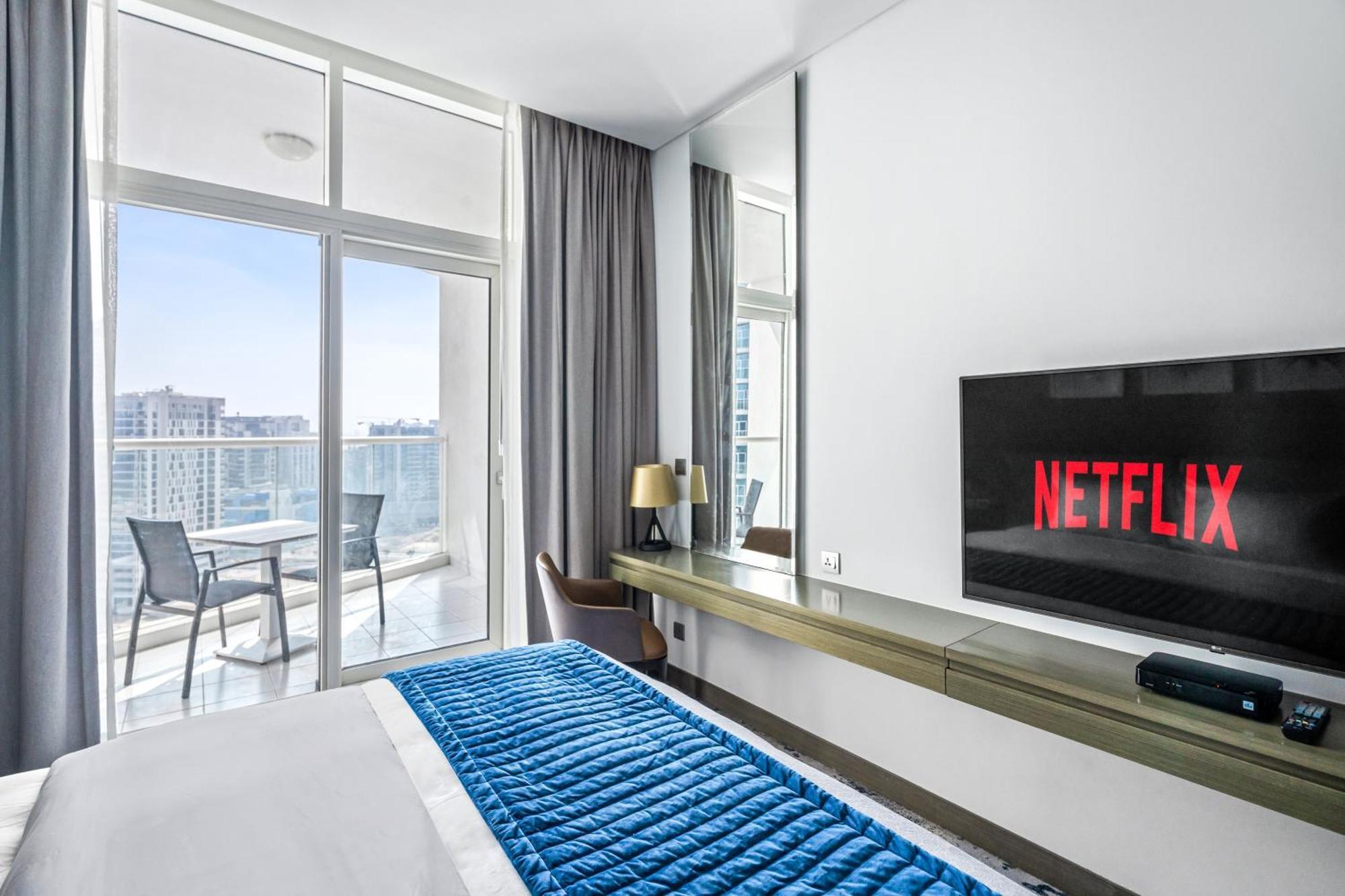 Stylish Business Bay With Canal View * Dubai