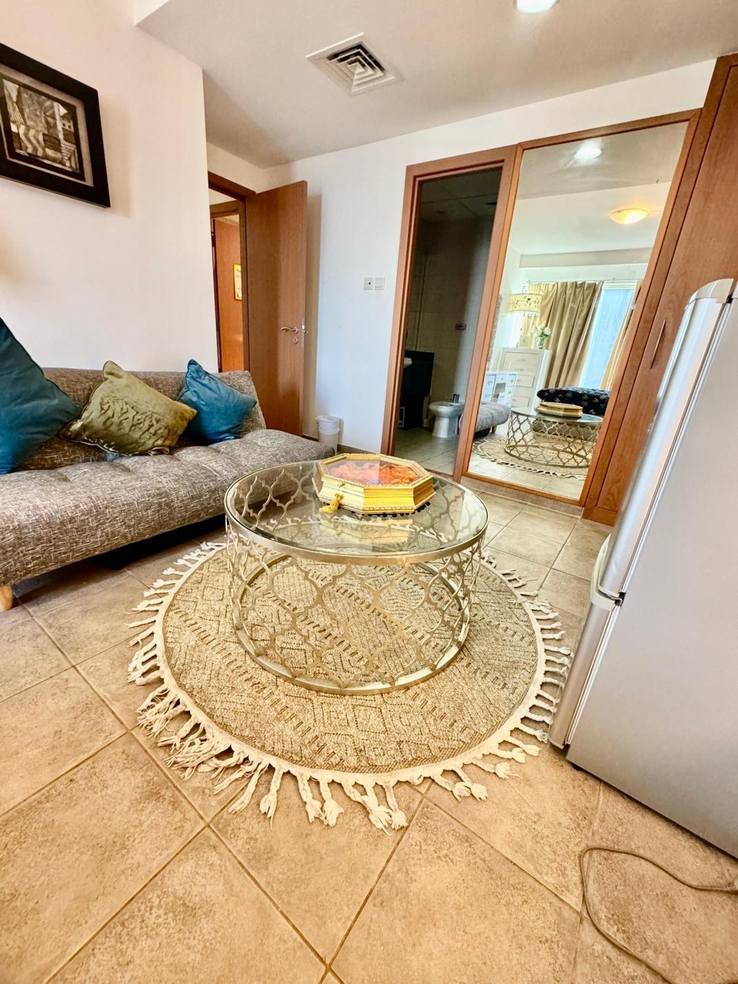 Travelers Backpackers Dubai