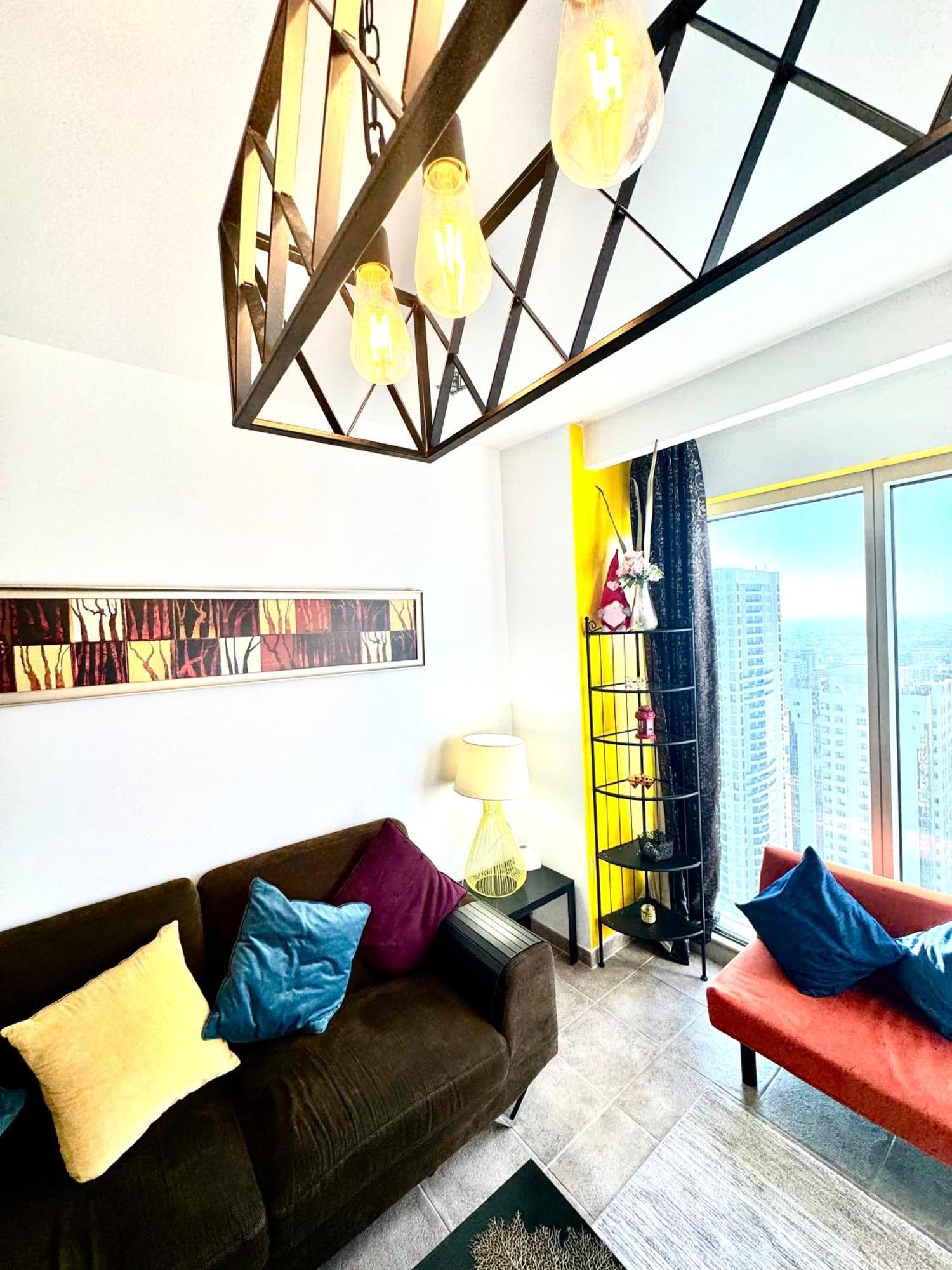 Homestay Travelers Backpackers Dubai