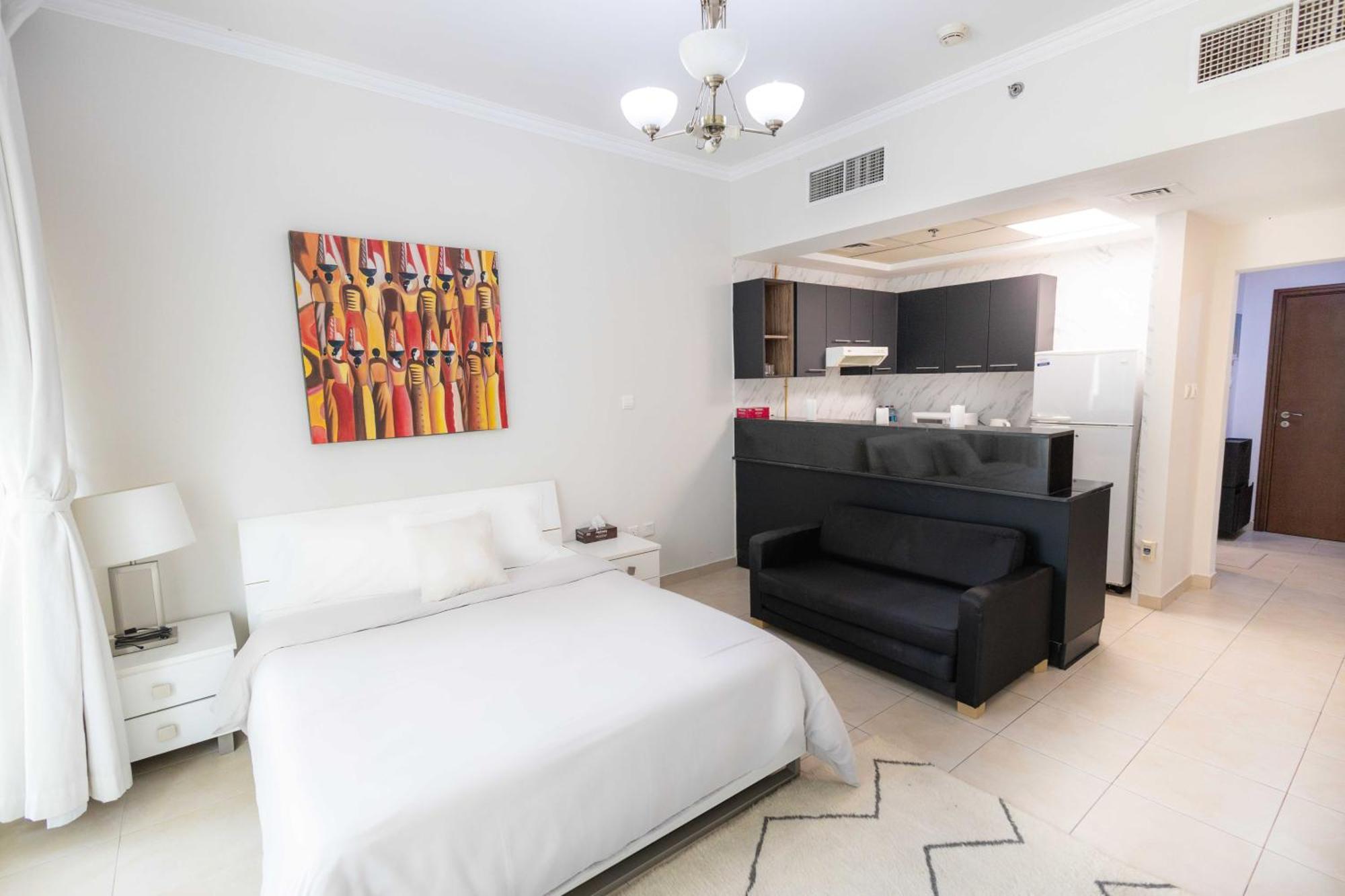 Downtown Burj Al Nujoom Mall & Burj Khalifa Apartment *