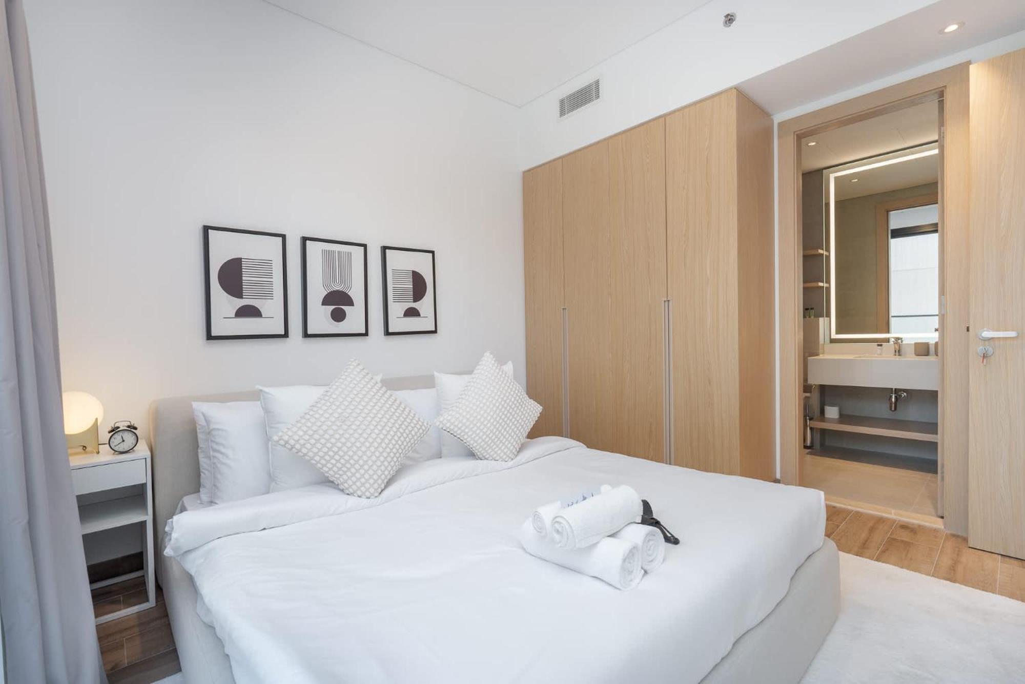 Stylish, Minimalist 2-bedroom In Jumeirah Village Circle Apartment Dubai