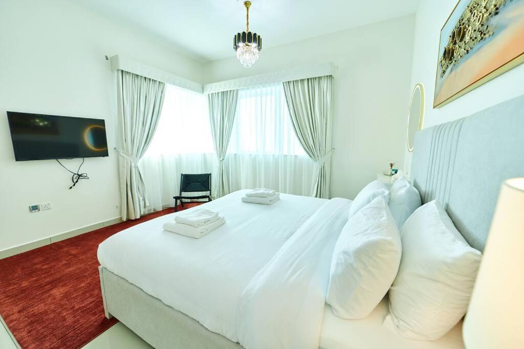 Svizona's 2br In Marina *
