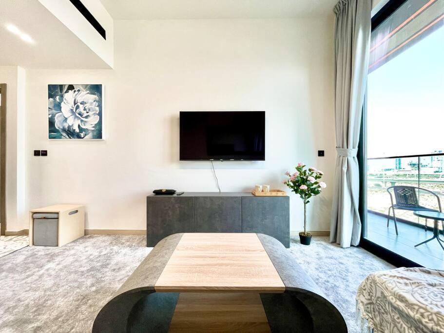 Apartment Cozy In Jvc, Dubai