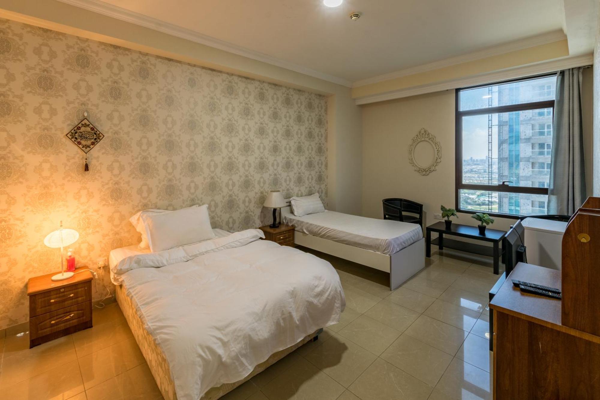 Nice Budget And Bed Space For 