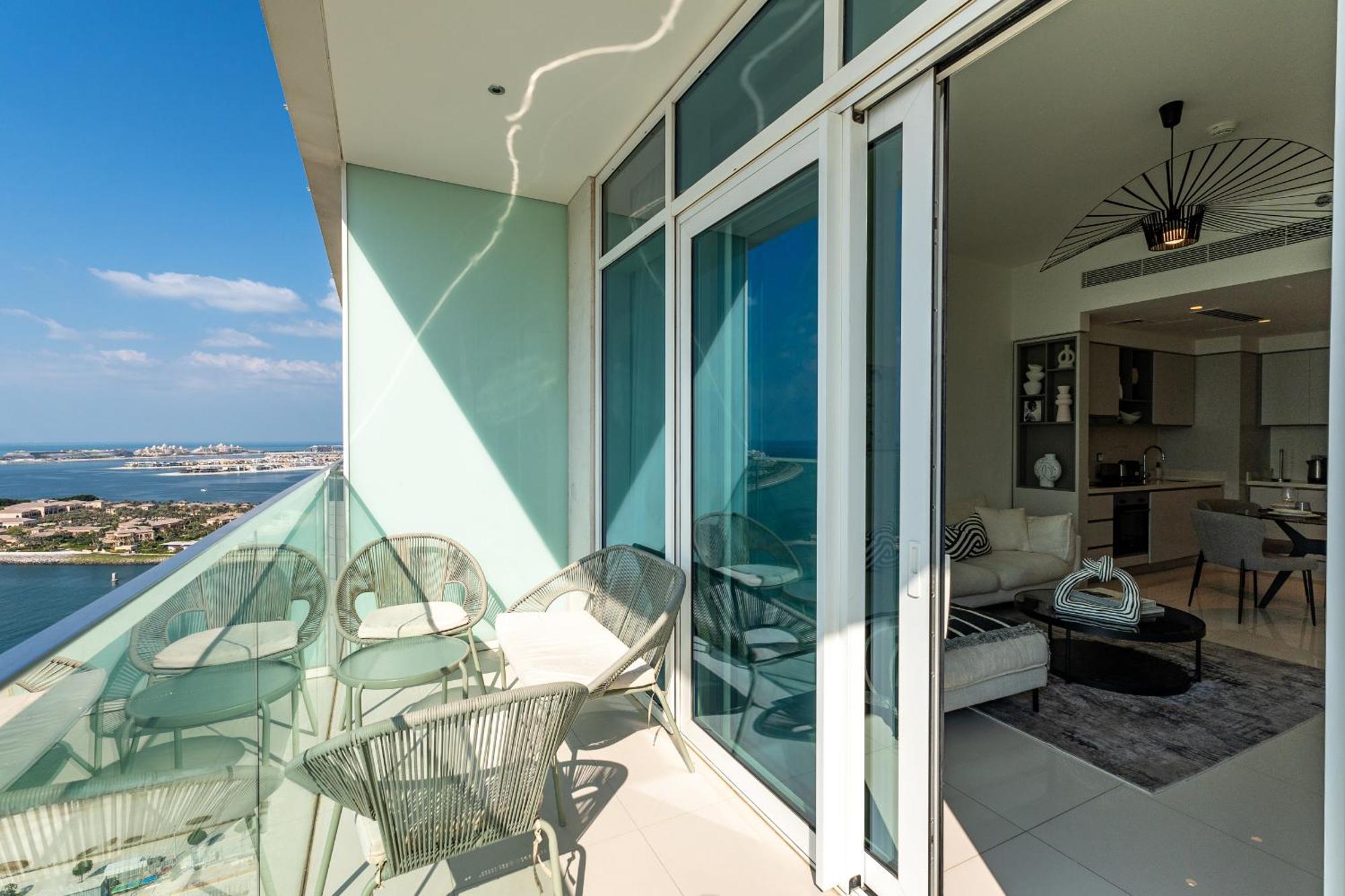 Sunrise Bay, Emaar Beachfront Harbour - Mint Apartment