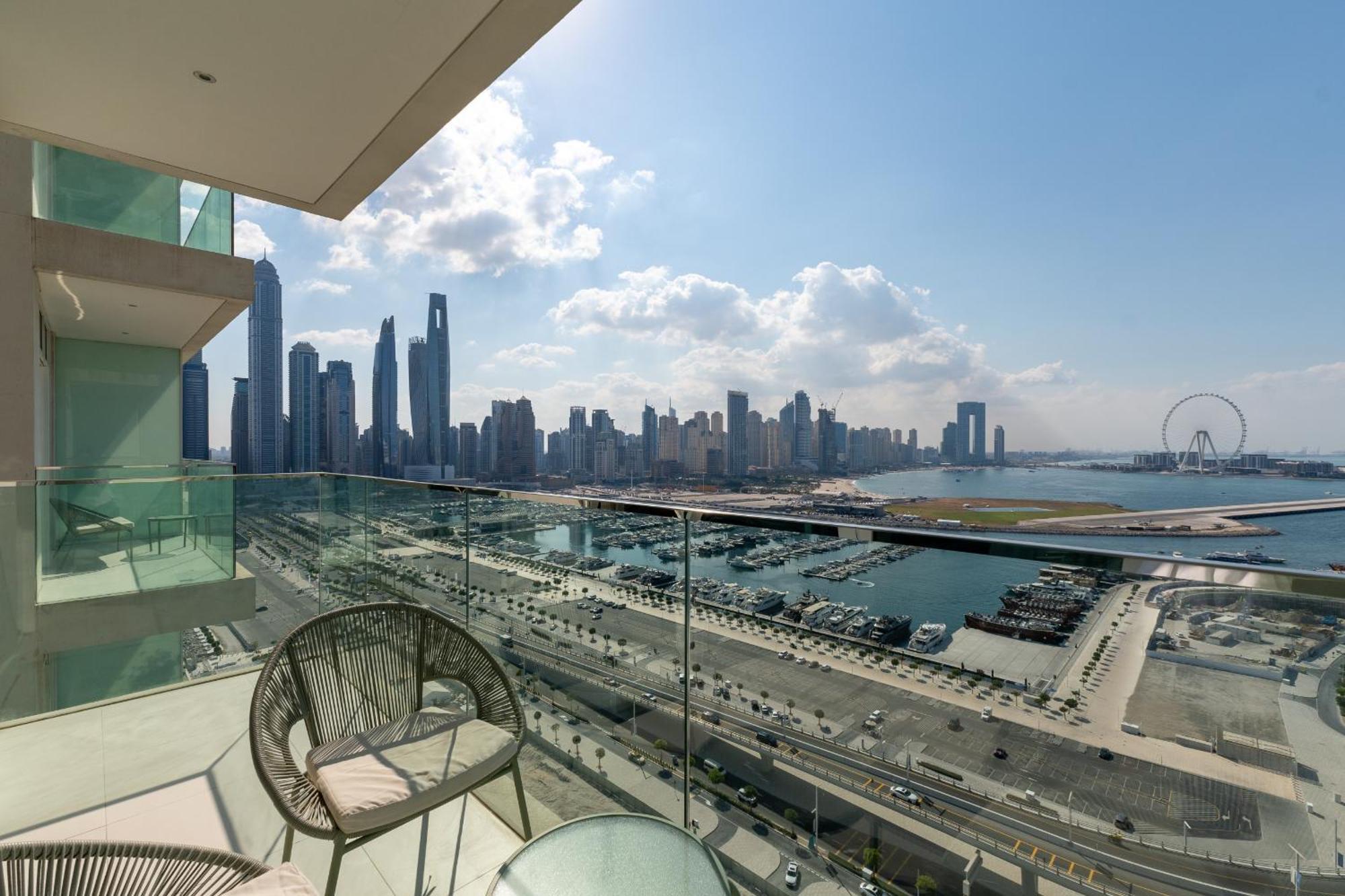 Sunrise Bay, Emaar Beachfront Harbour - Mint Apartment Dubai