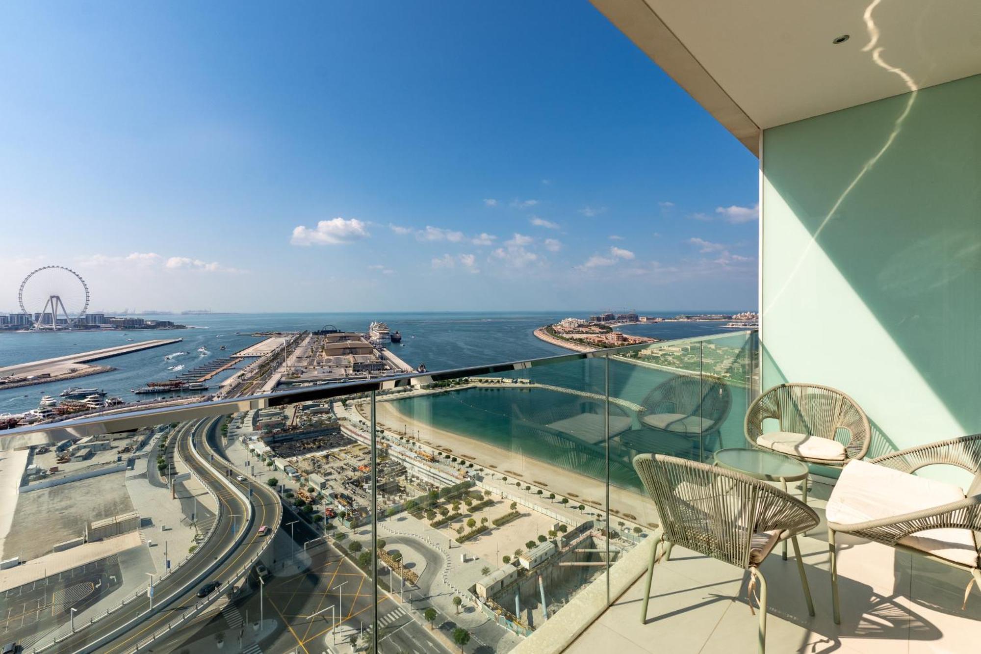Sunrise Bay, Emaar Beachfront Harbour - Mint Apartment