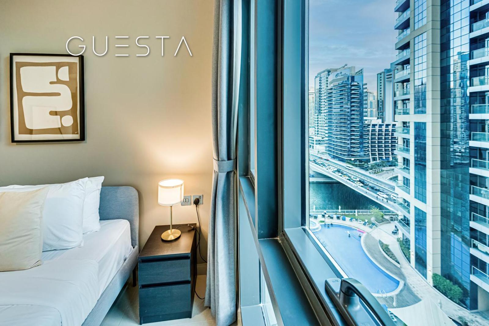 Liv Tower, Marina