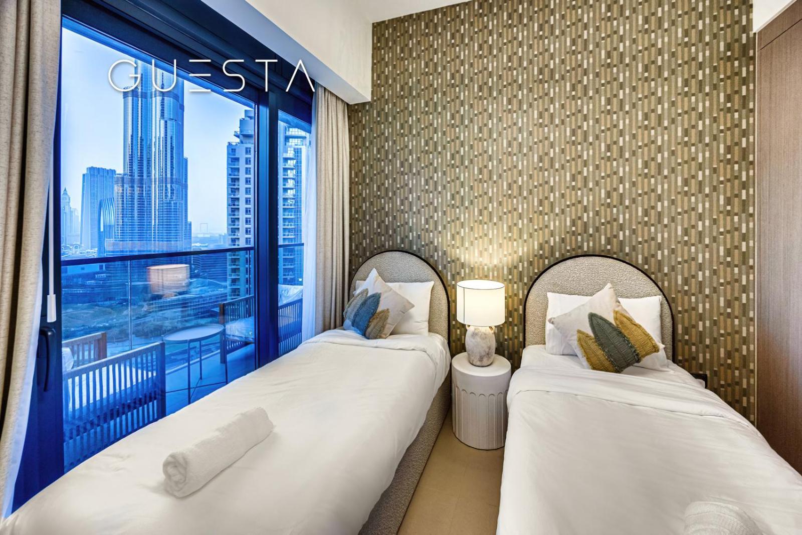 Act One Act Two By Emaar - Burj Khalifa View, Downtown Apartment *