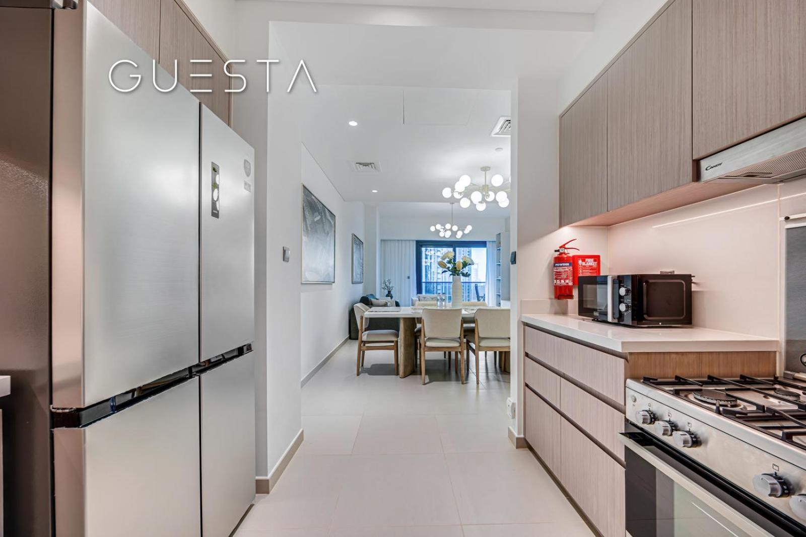 Act One Act Two By Emaar - Burj Khalifa View, Downtown Apartment *