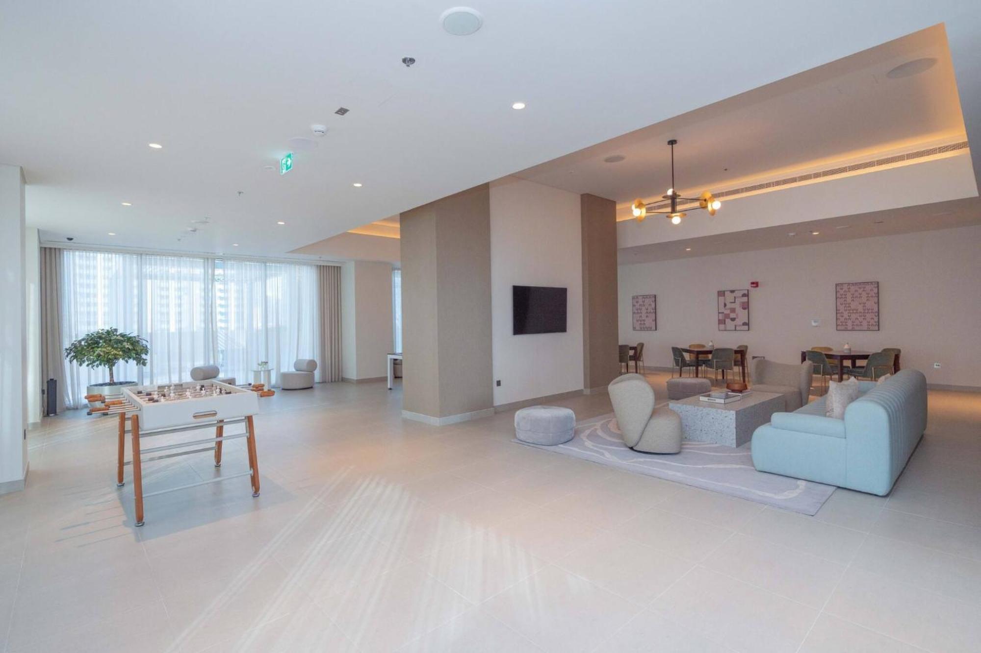 Chic 2-bedroom Downtown Gem Dubai