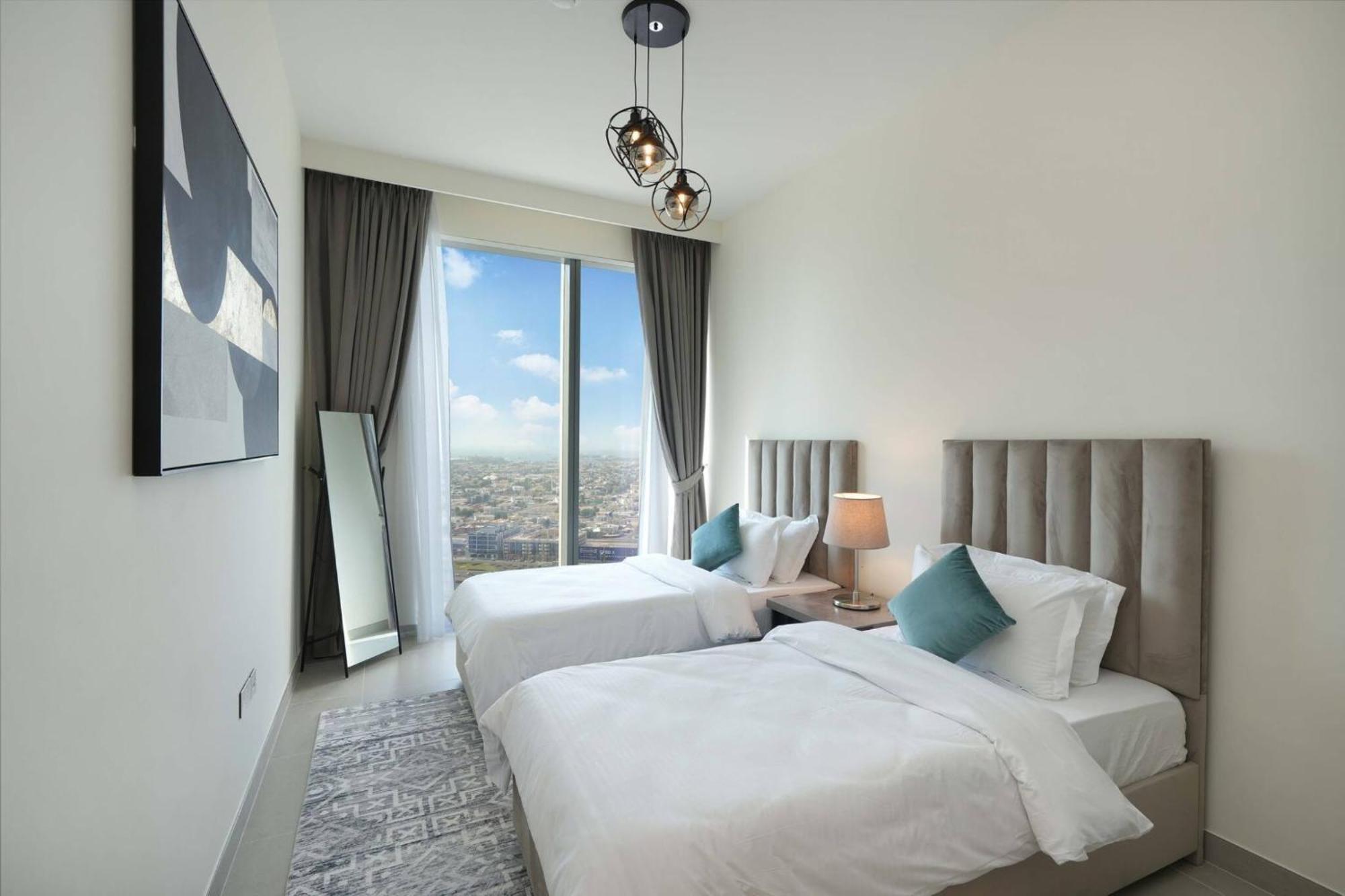 Chic 2-bedroom Downtown Gem Apartment