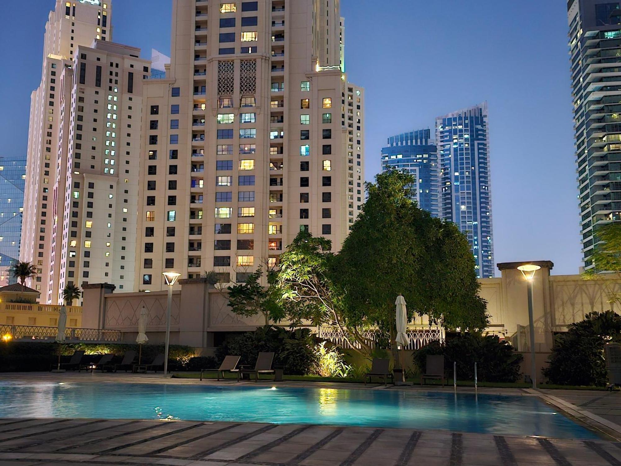 Luxurious Large 2br With Marina And Sea Views Apartment Dubai