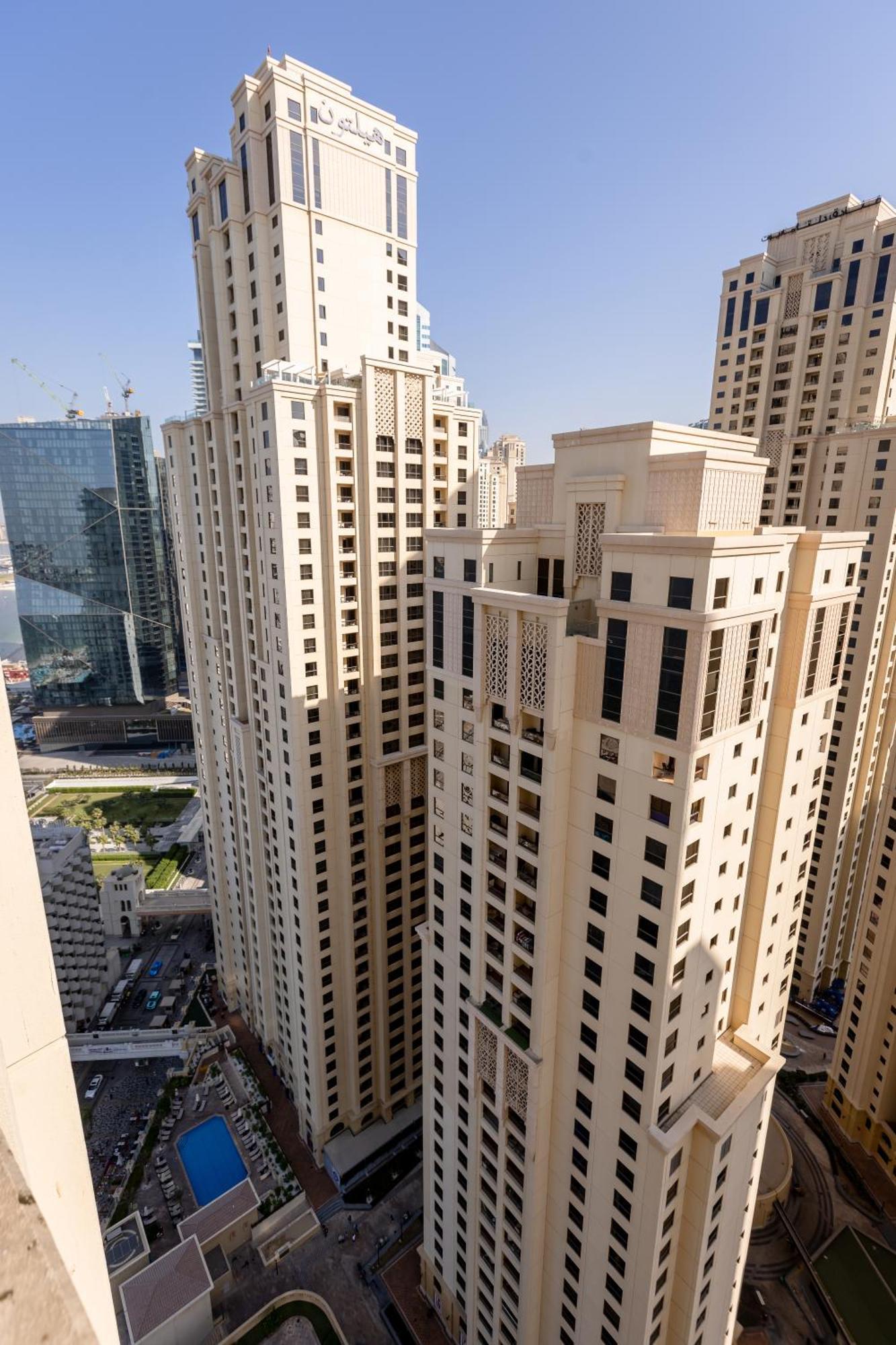 Apartment Beautiful And Bright 1 Bedroom Apartment! Sofia ! Dubai