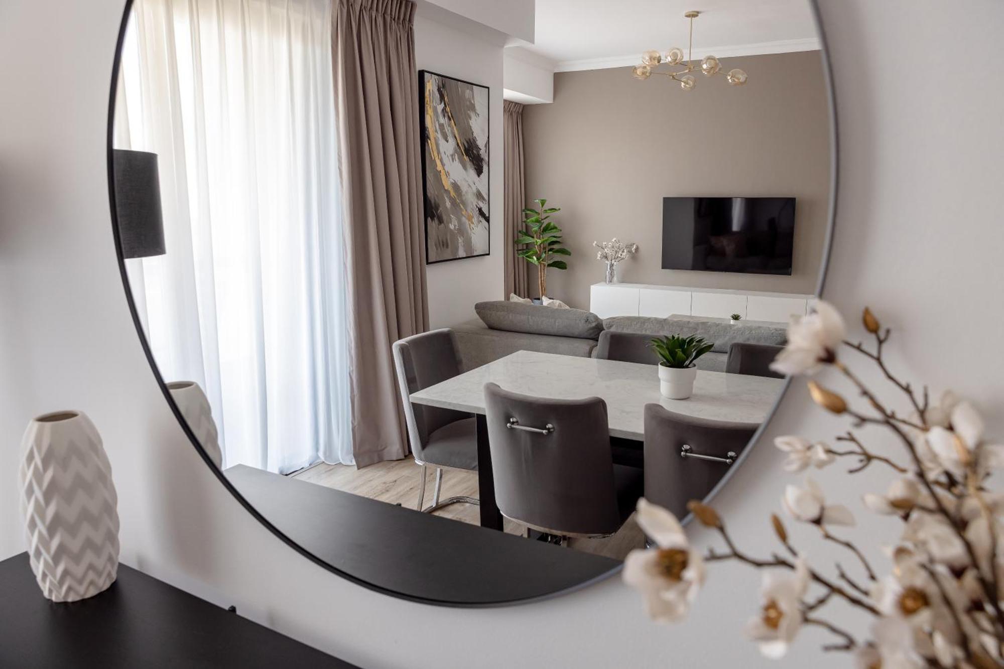 Beautiful And Bright 1 Bedroom Apartment! Sofia ! * Dubai