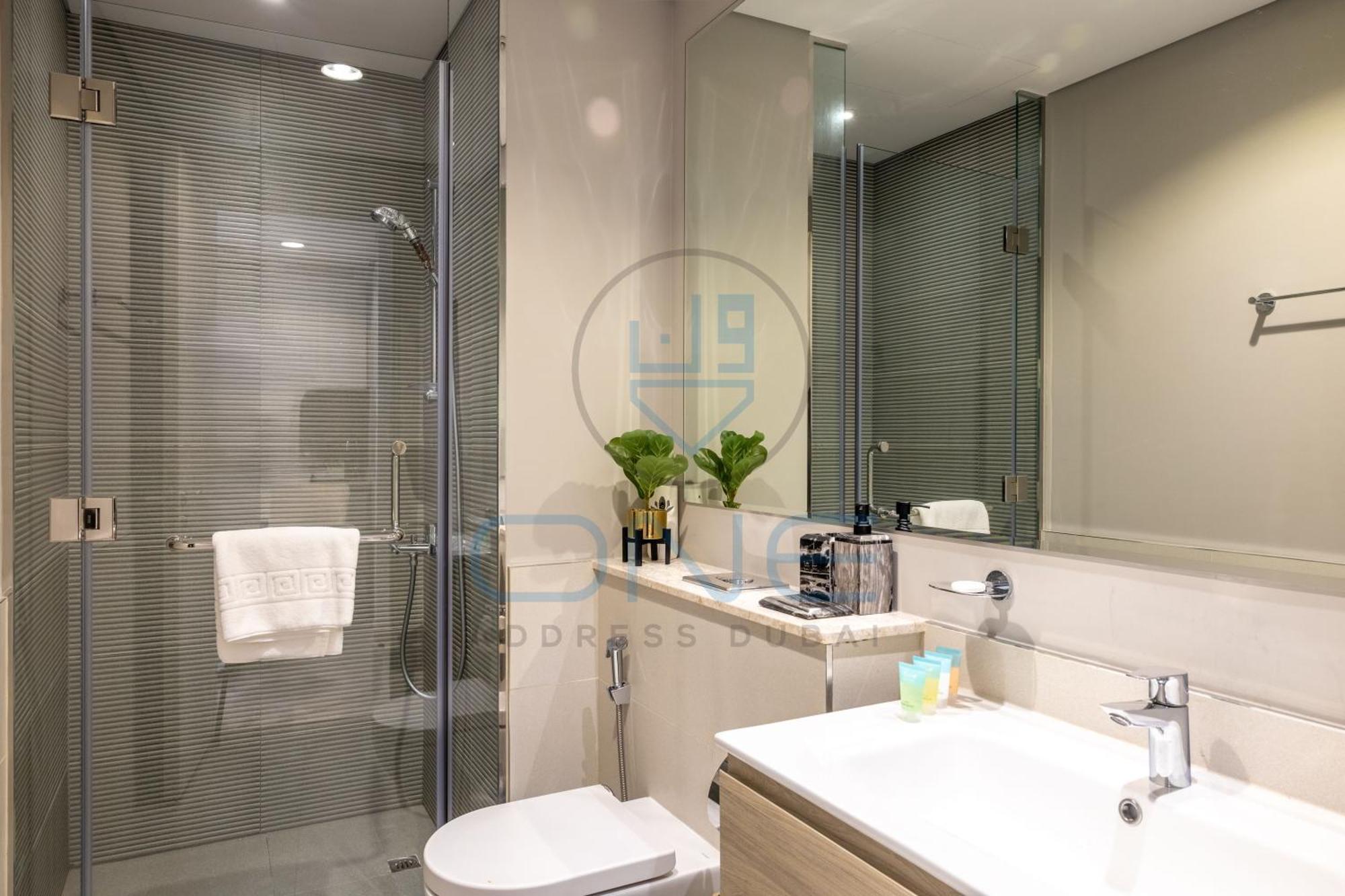 Cozy Modern Furnished 1-bhk In Business Bay * Dubai