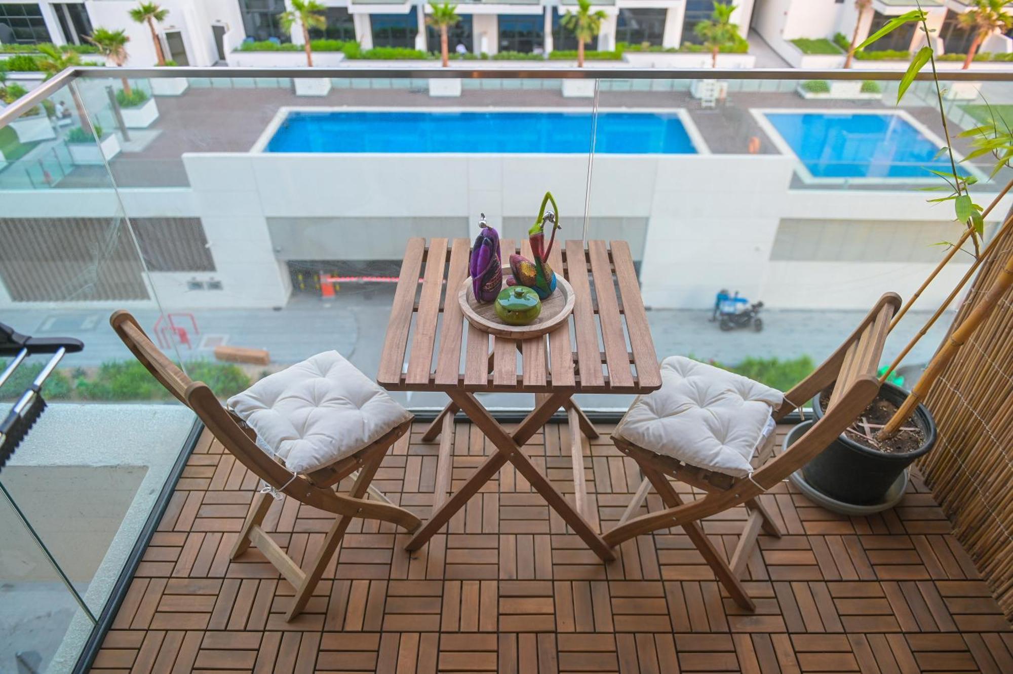 Urbanhomes - Cozy, Wooden And Travel Eco-friendly Apartment *