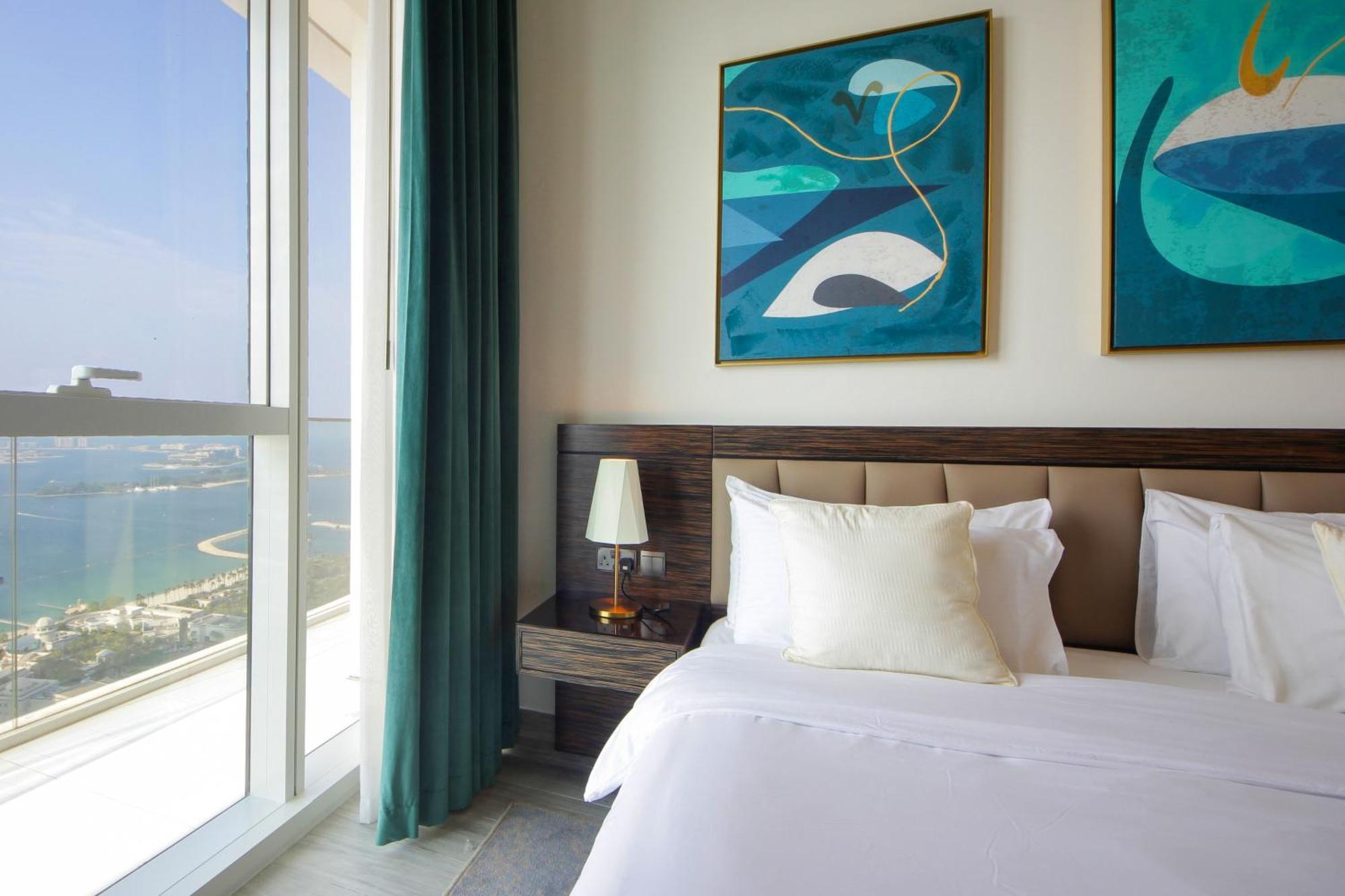Avani Plus Palm View Apartment *